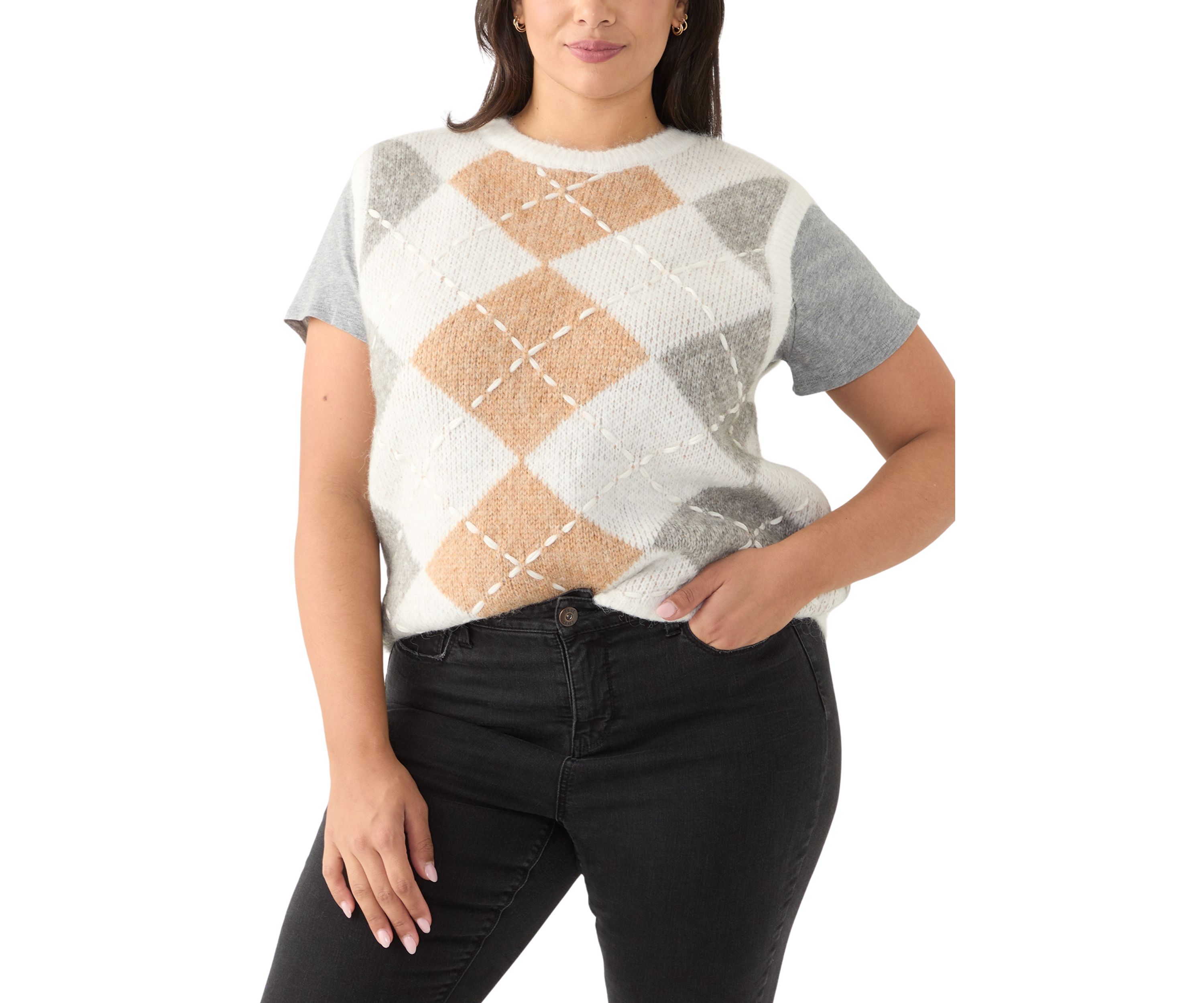 Plus Size Argyle Knit Vest 