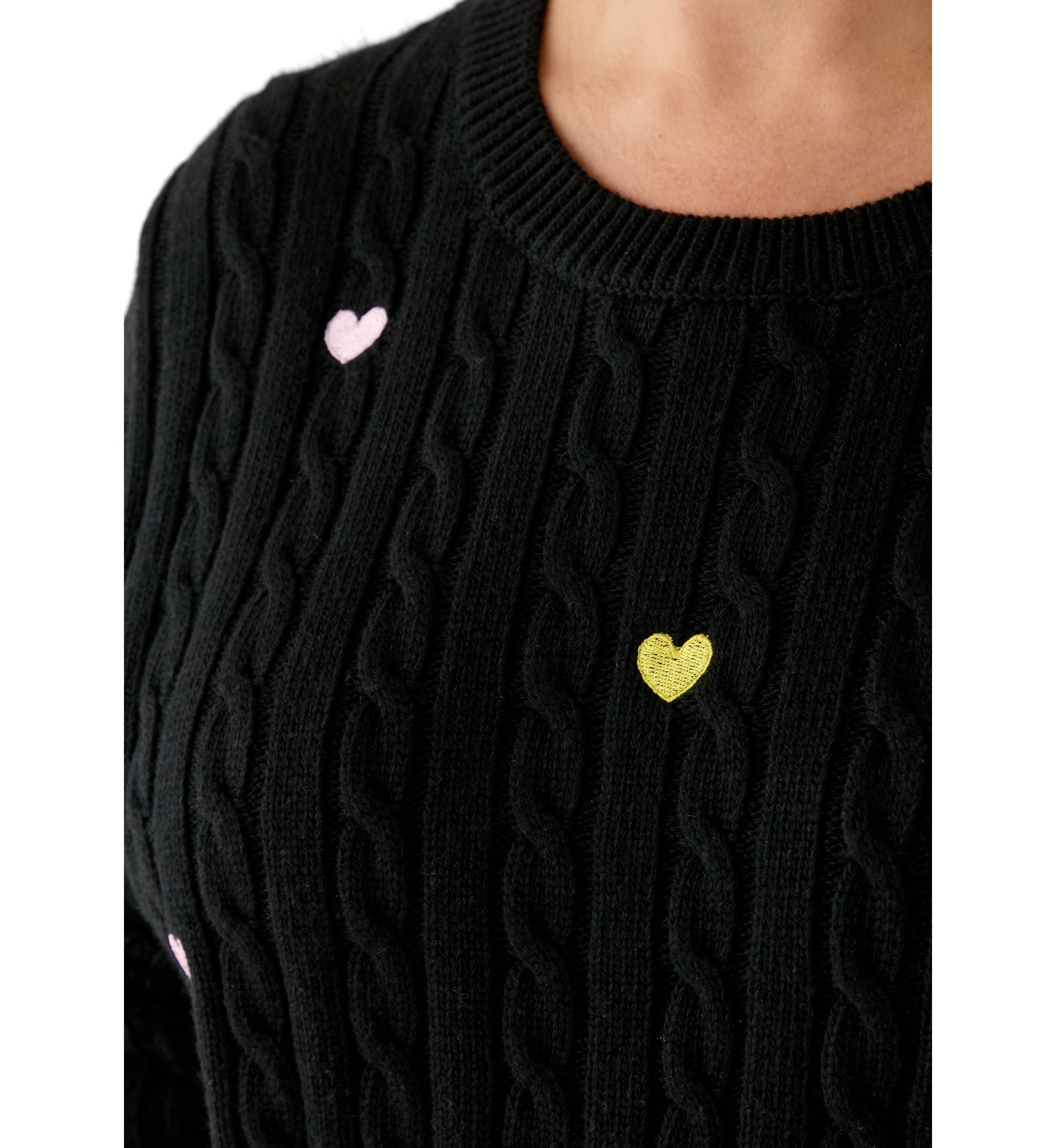 Plus Size Heart Embroidery Knit Sweater