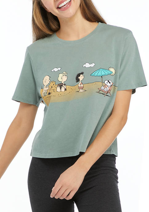 Peanuts® Juniors Short Sleeve Skimmer Washed Graphic T-Shirt