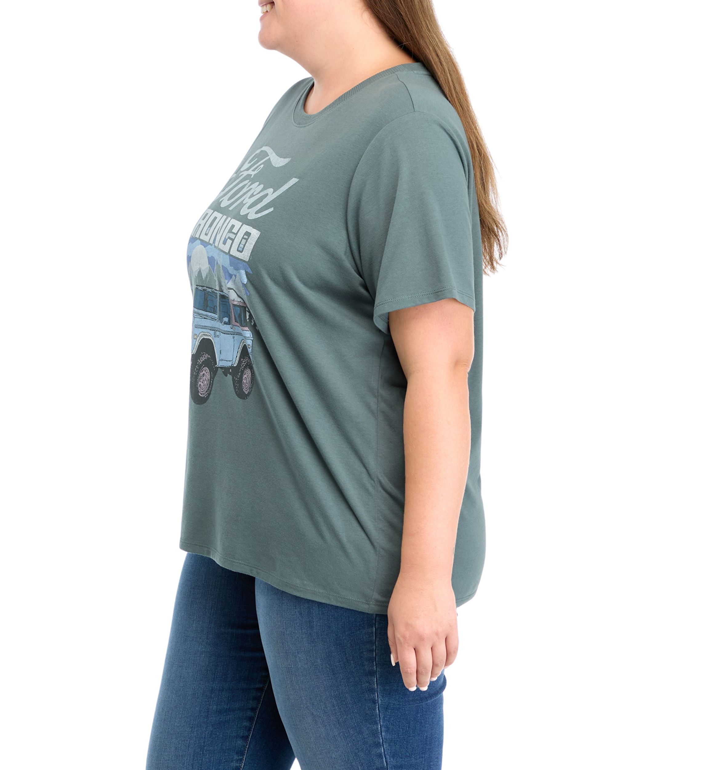 Plus Size Bronco Graphic T-Shirt