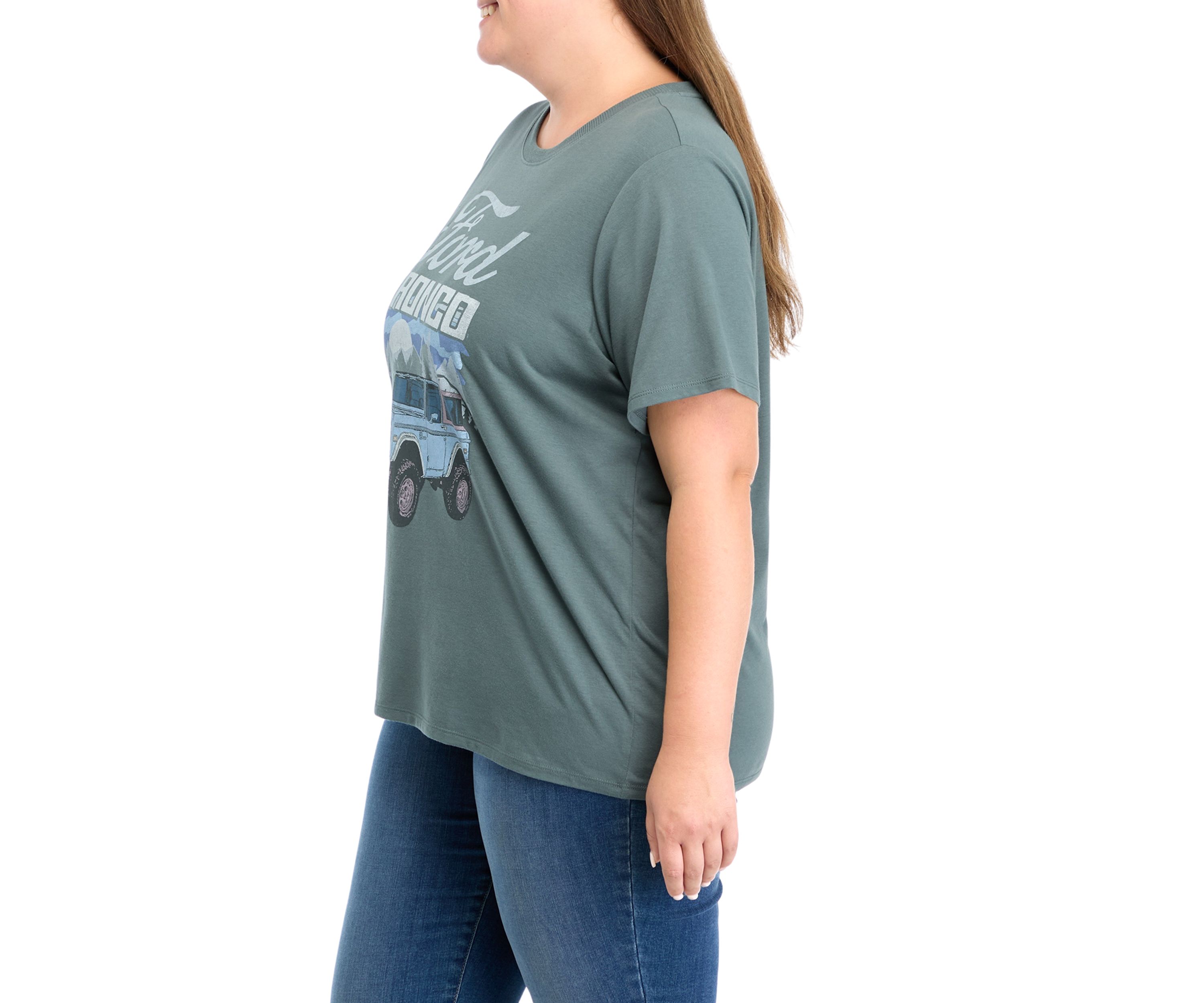 Plus Size Bronco Graphic T-Shirt