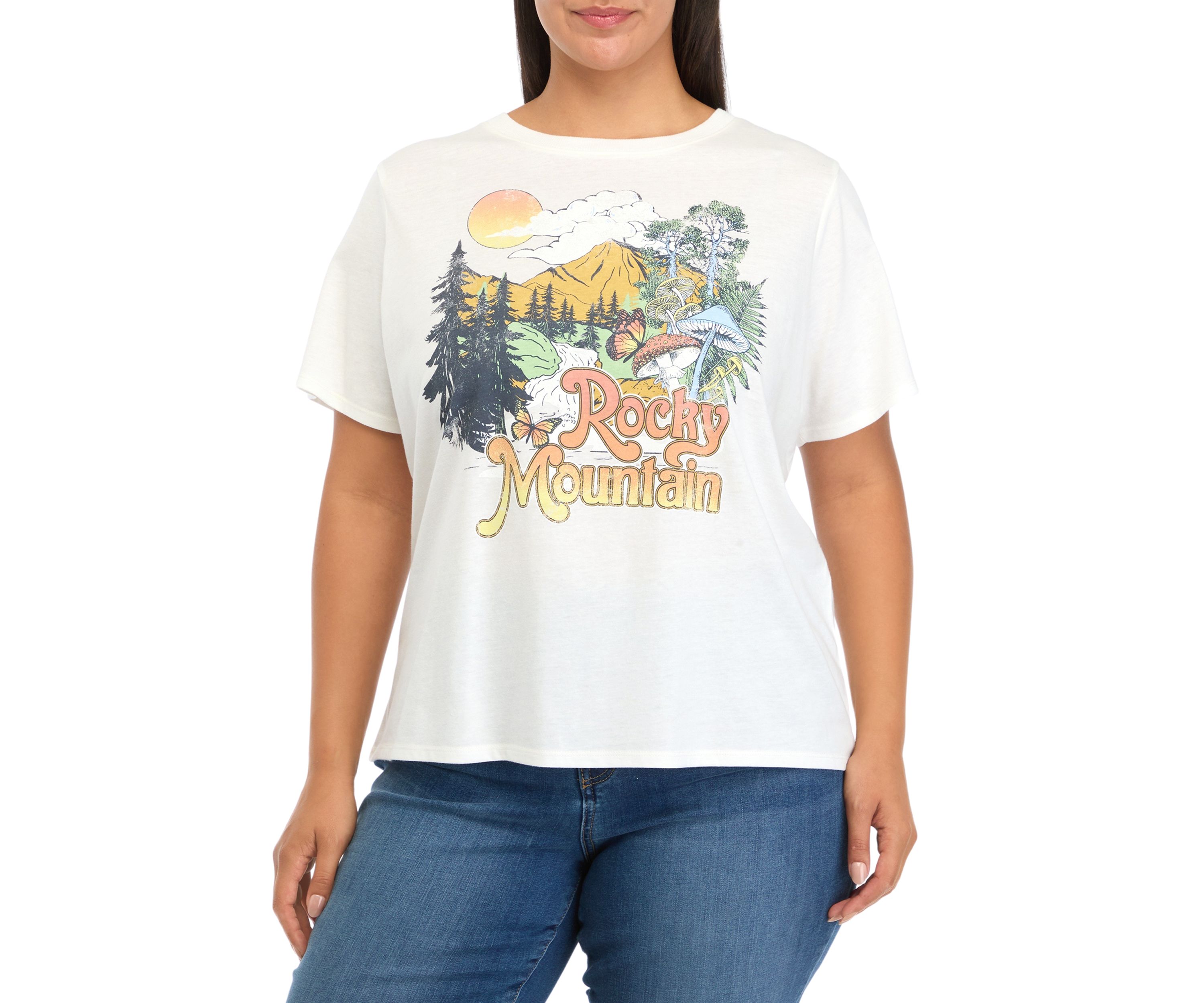 Plus Size Rocky Mountain Graphic T-Shirt 