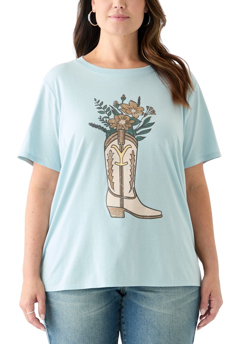 Plus Size Flower Boot Graphic T-Shirt 