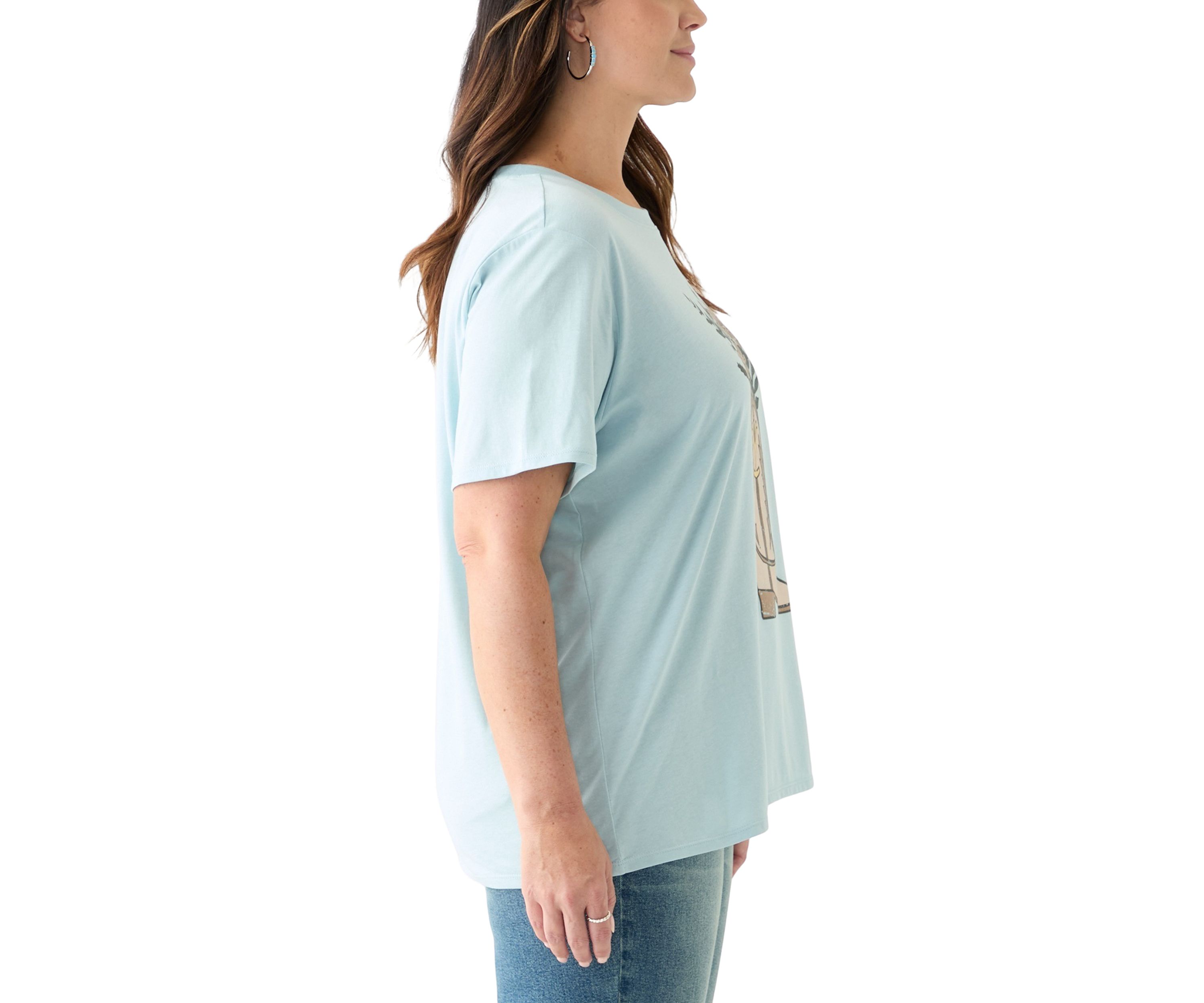 Plus Size Flower Boot Graphic T-Shirt 