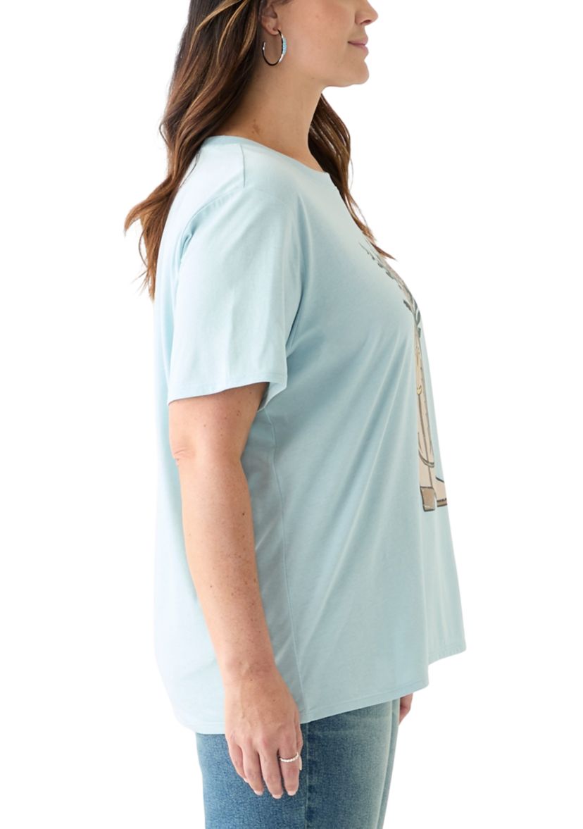 Plus Size Flower Boot Graphic T-Shirt 