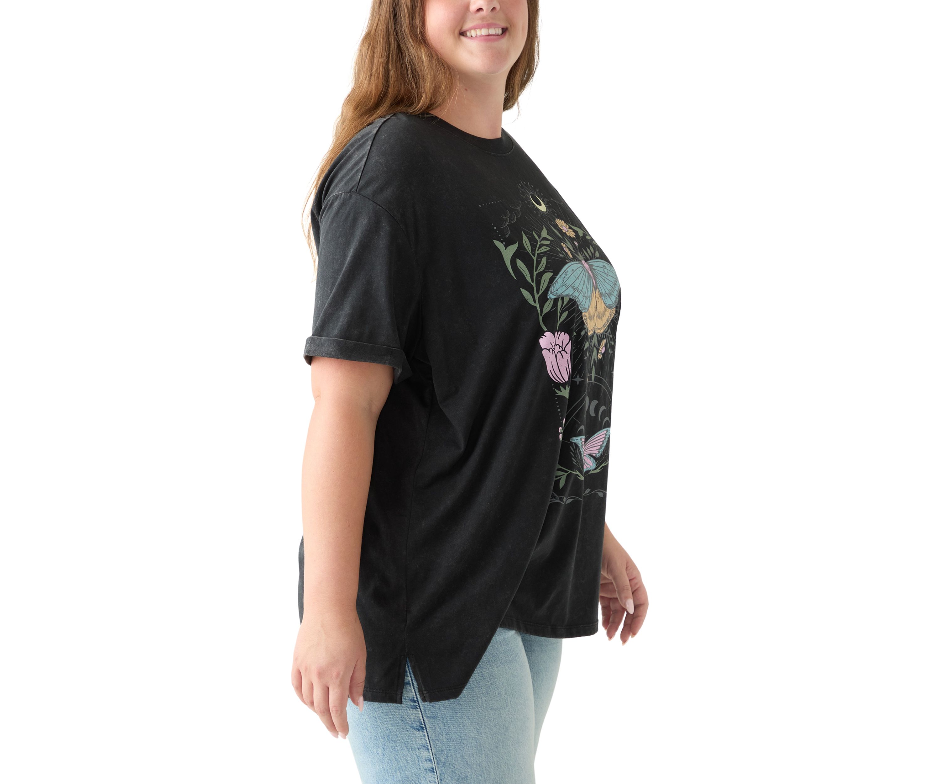 Plus Size Cosmic Butterfly Graphic T-Shirt