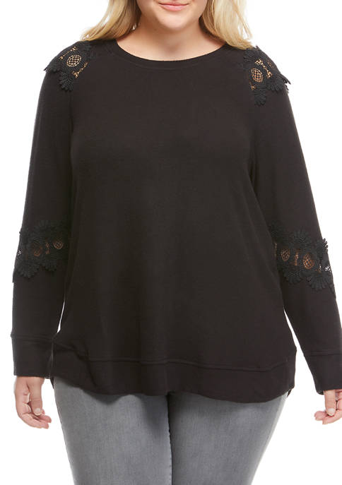 Cupio Plus Size Pullover with Lace Trim