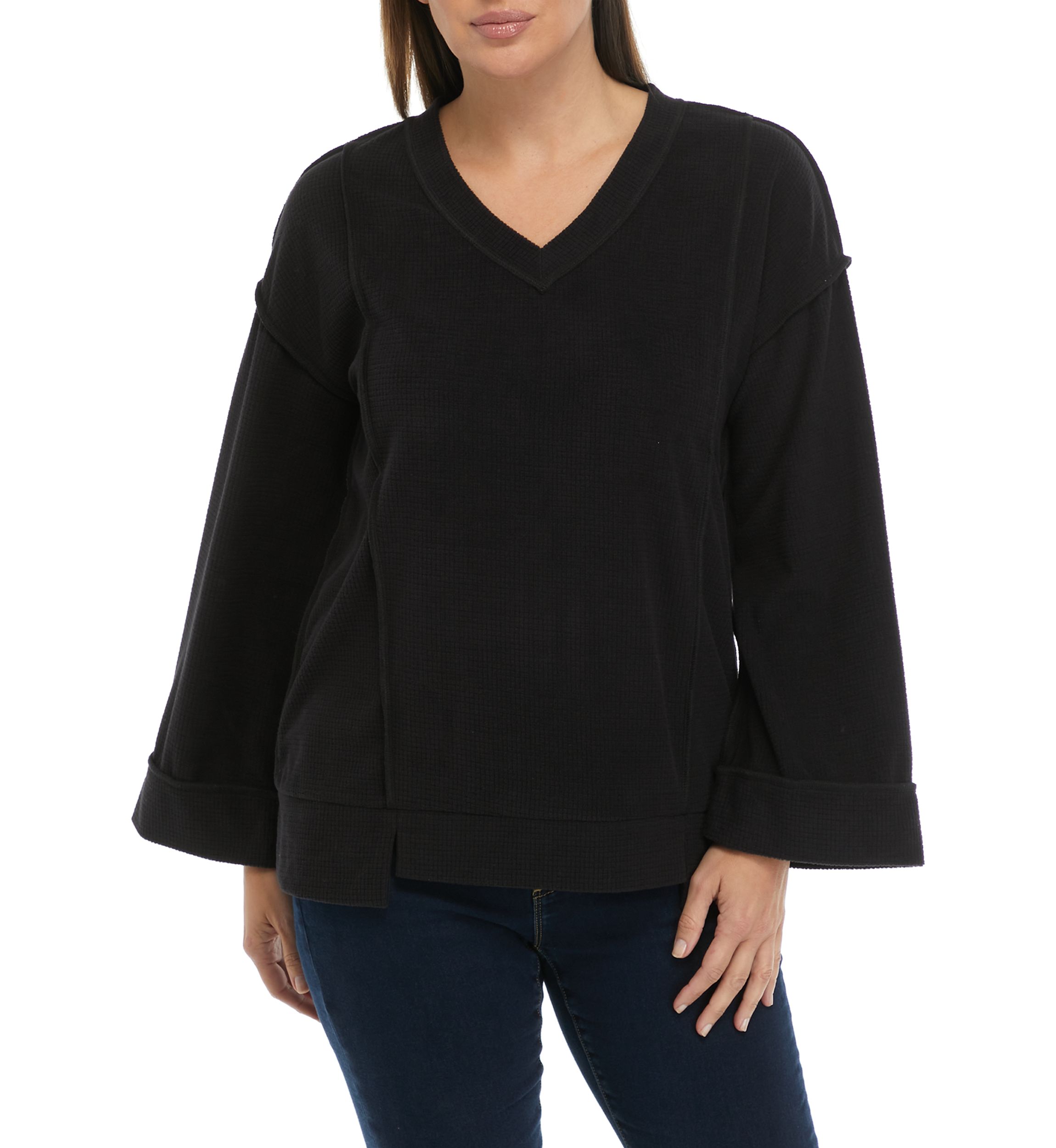 Womens Long Sleeve V-Neck Textured Top