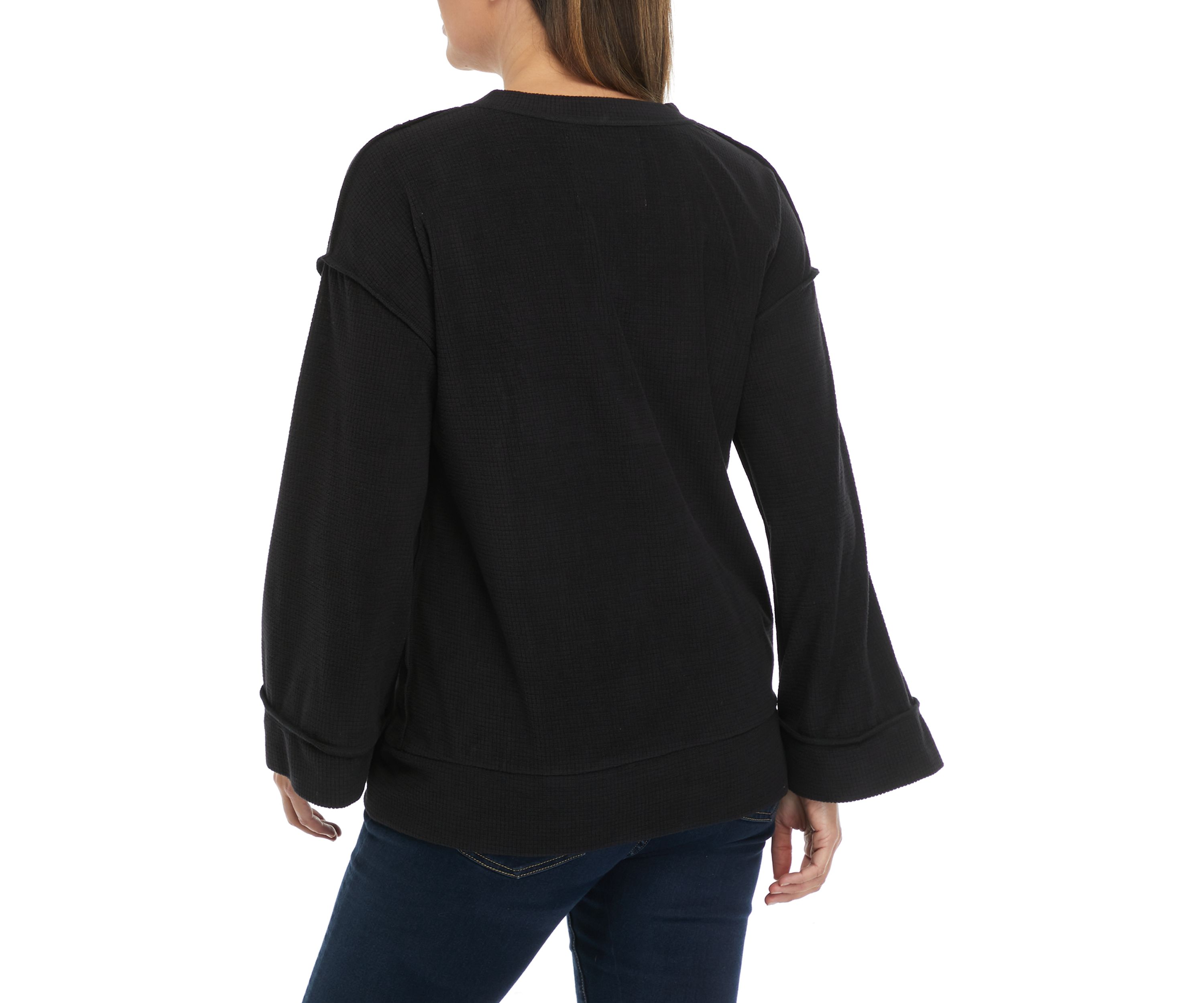 Womens Long Sleeve V-Neck Textured Top