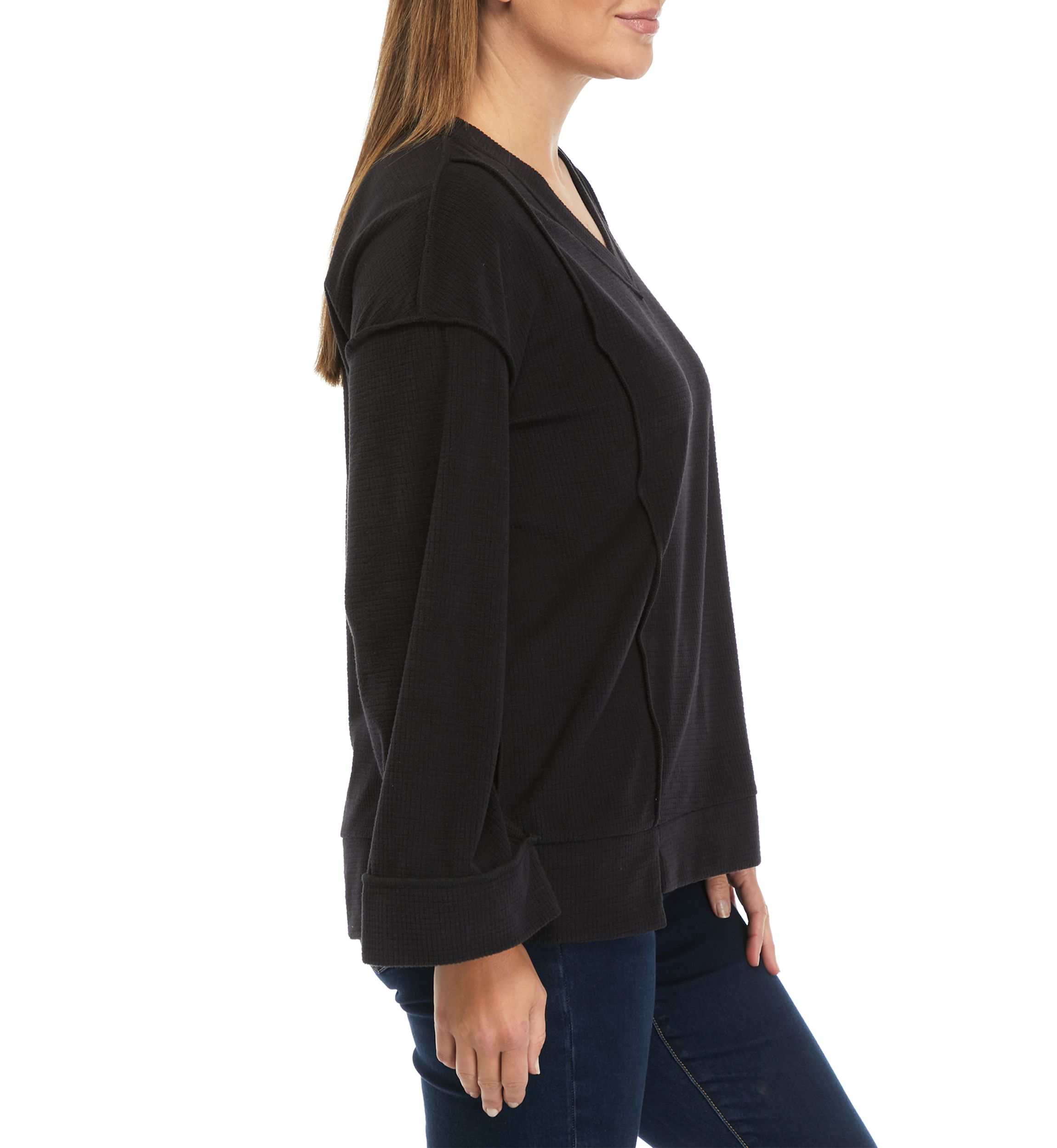 Womens Long Sleeve V-Neck Textured Top