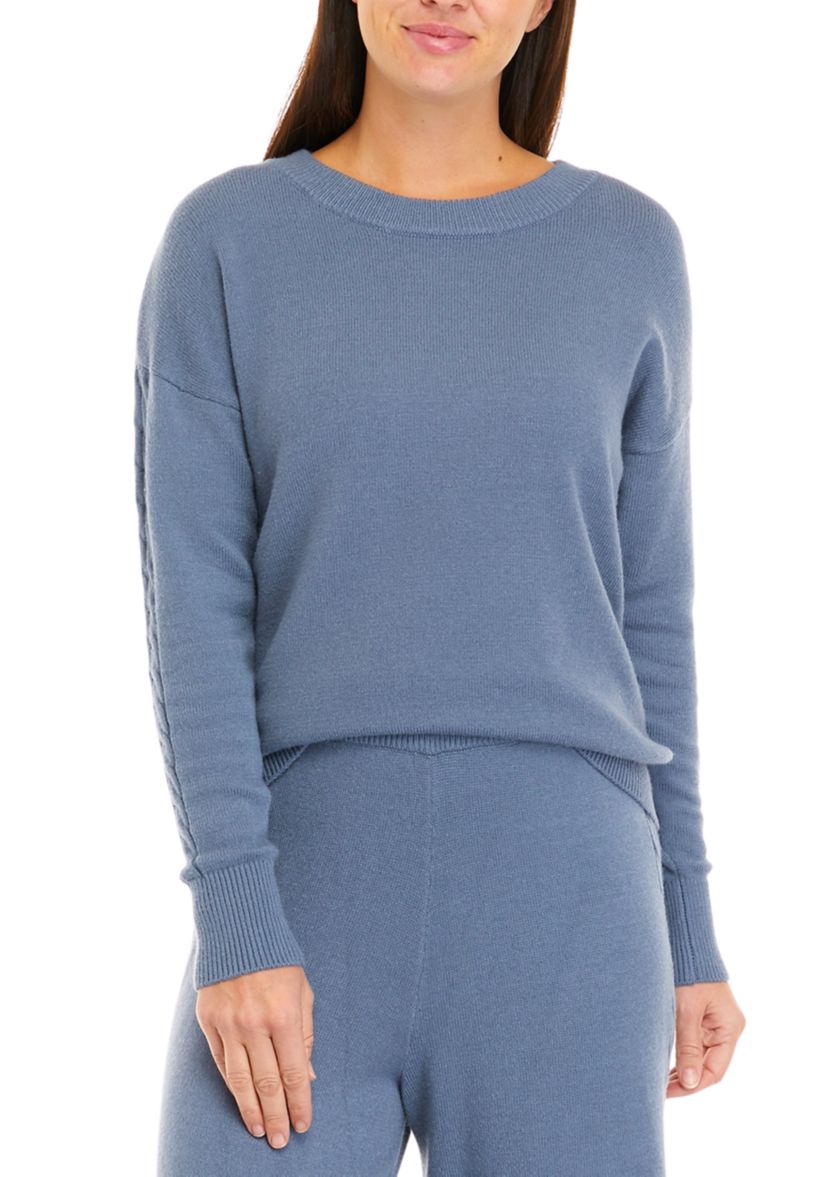 Womens Long Sleeve with Cable Details Sweater