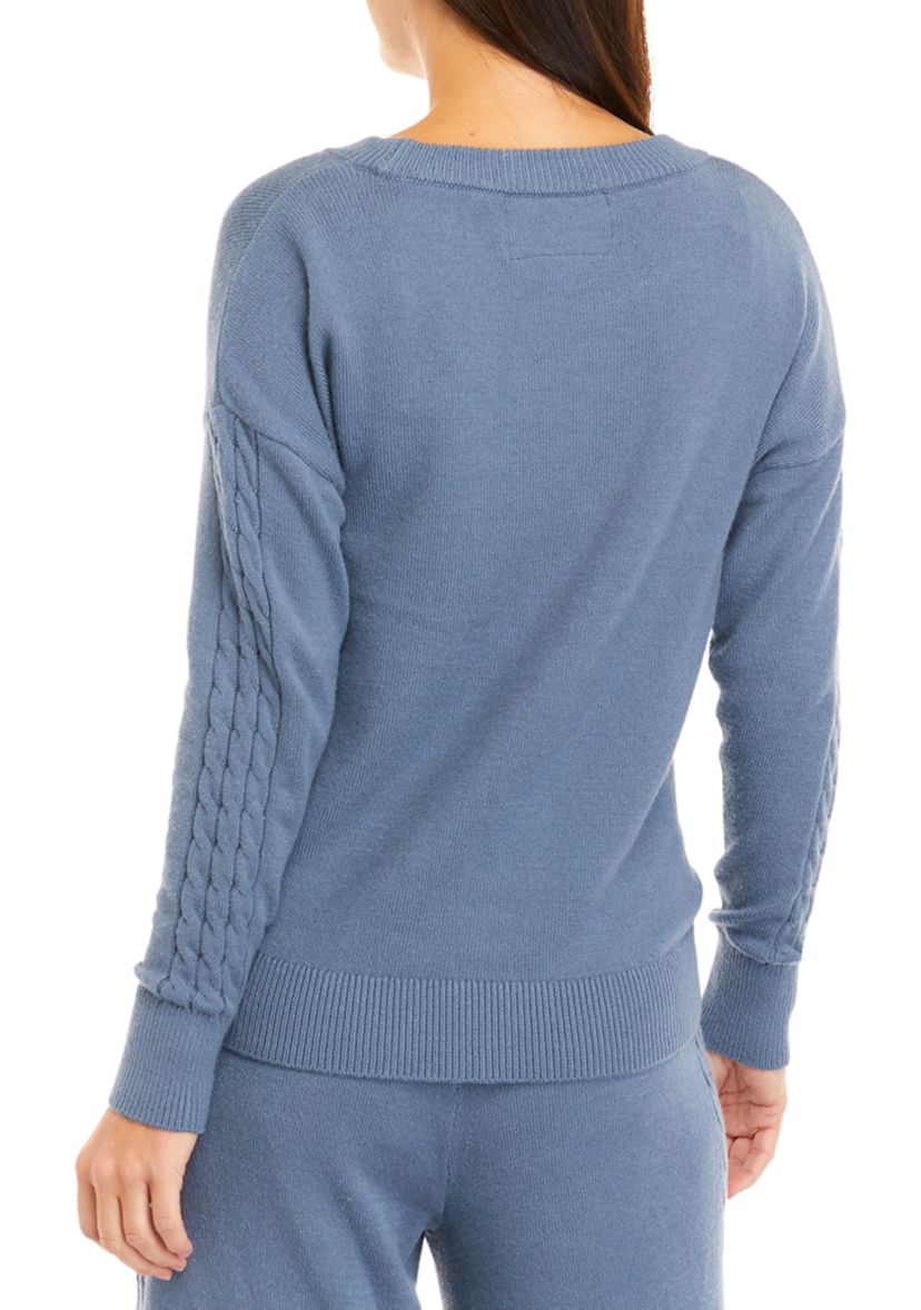 Womens Long Sleeve with Cable Details Sweater