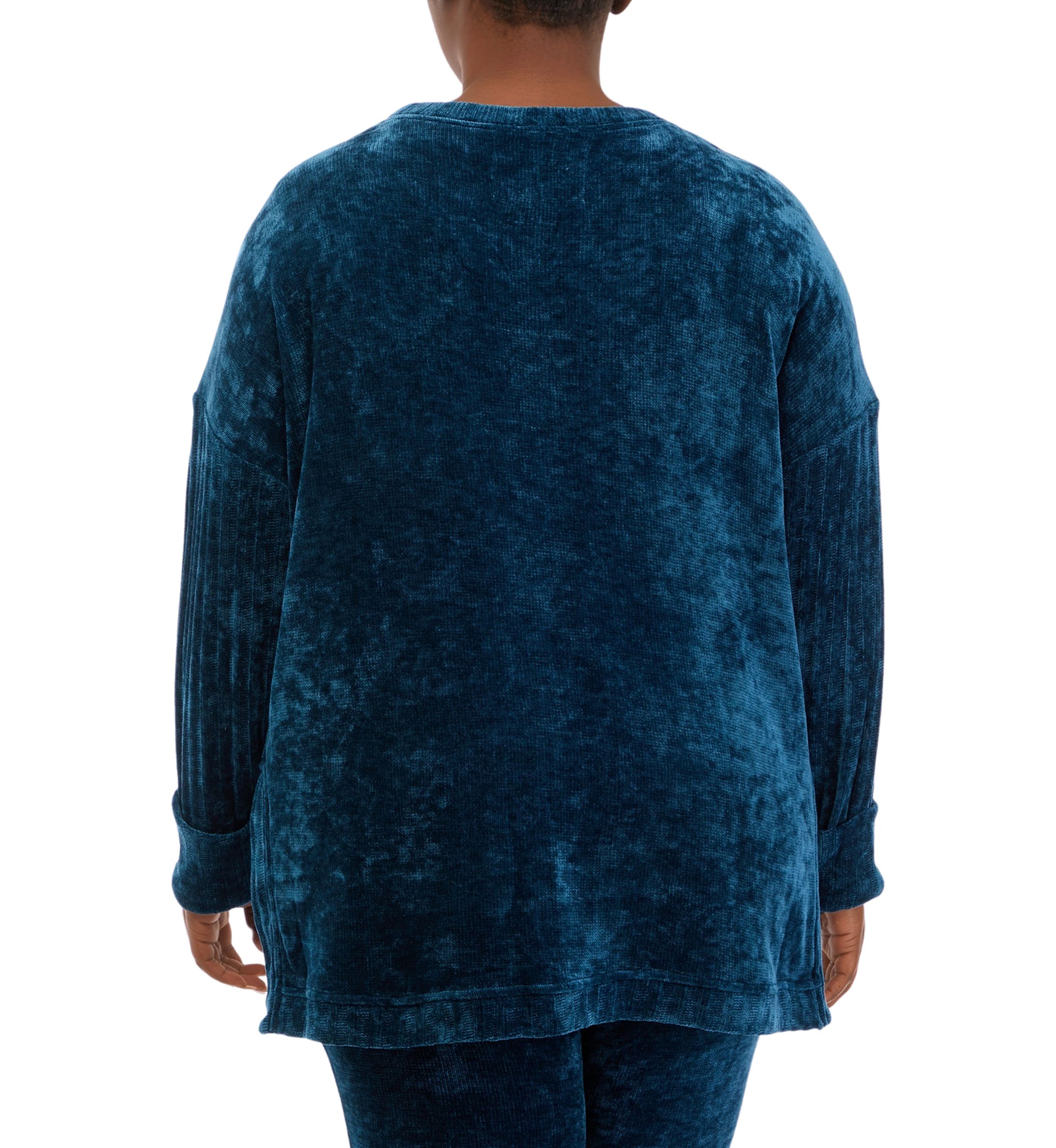 Plus Size Crew Neck Dropped Shoulder Sweater 
