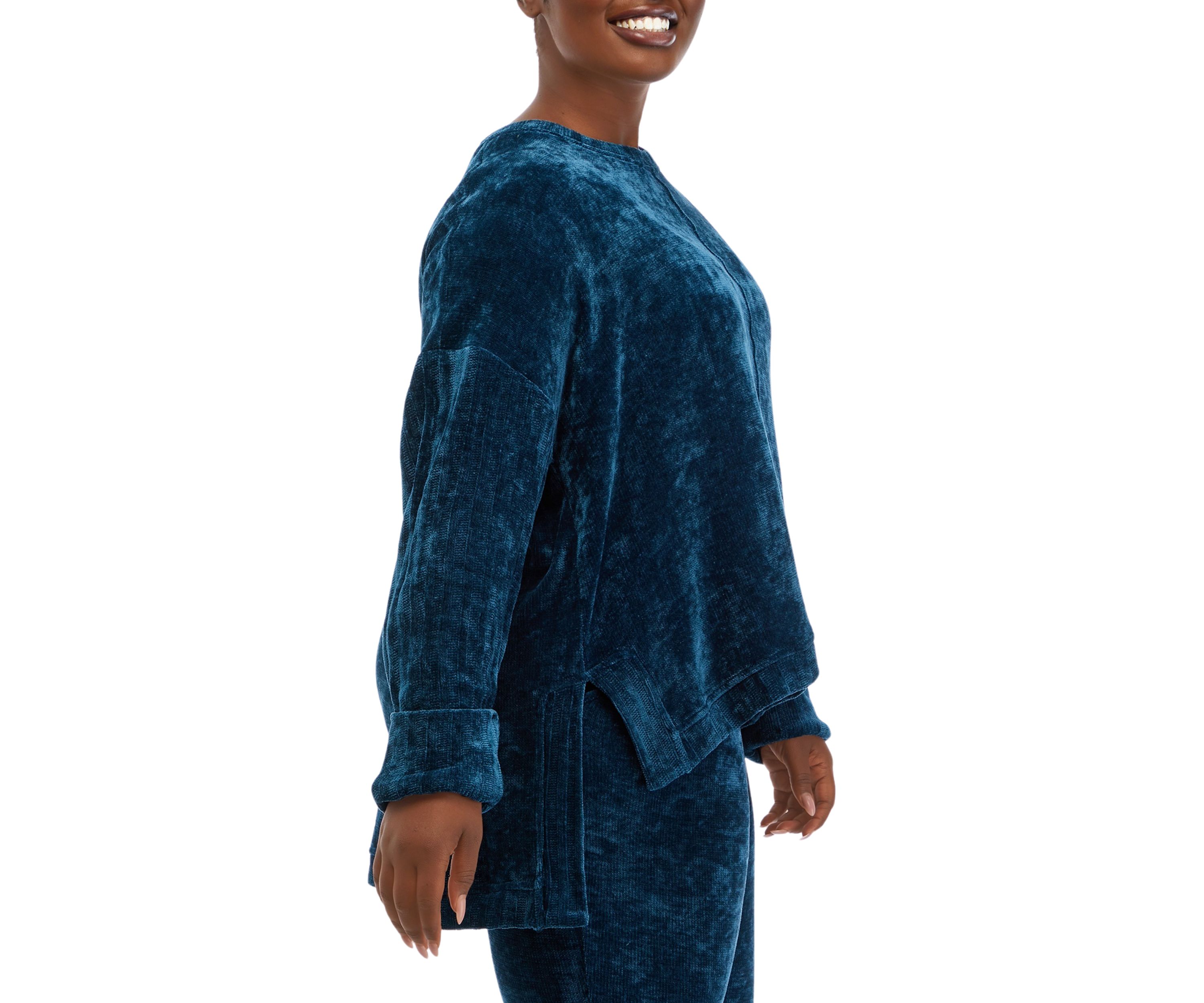 Plus Size Crew Neck Dropped Shoulder Sweater 