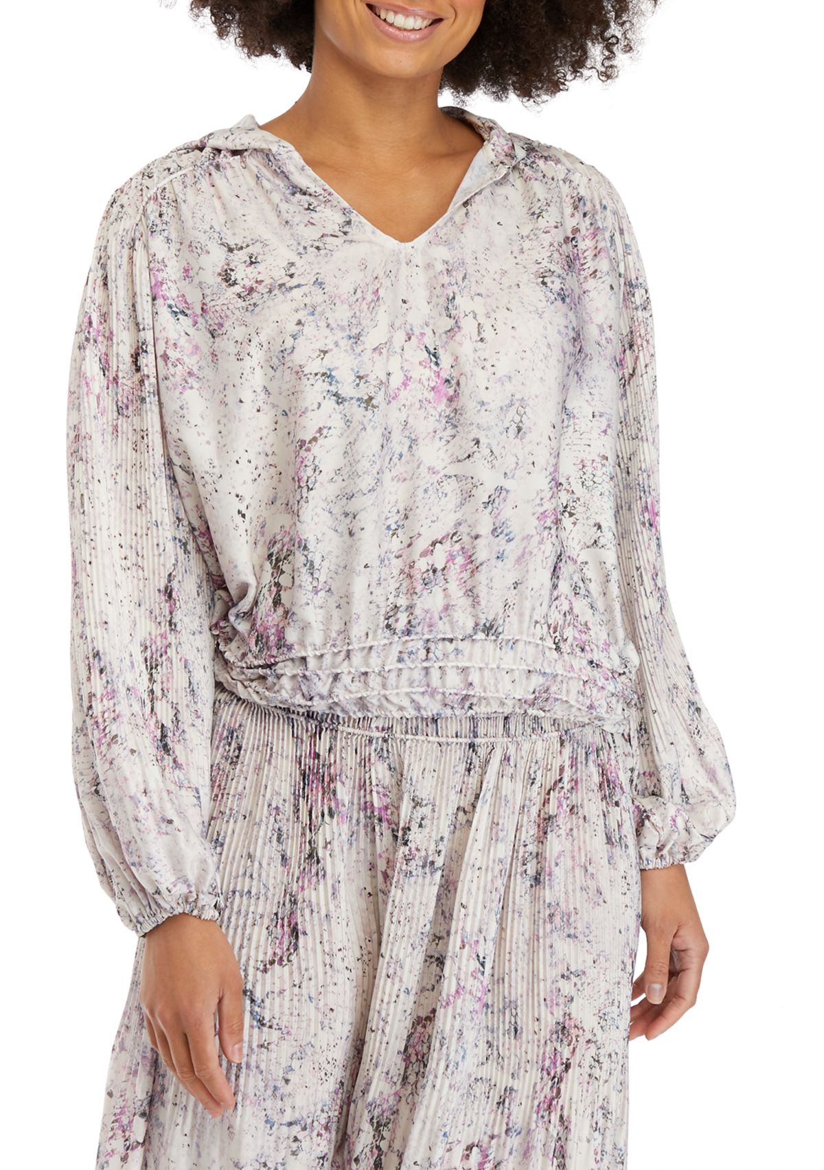 Womens Long Sleeve V-Neck Smocked Hem Blouse 