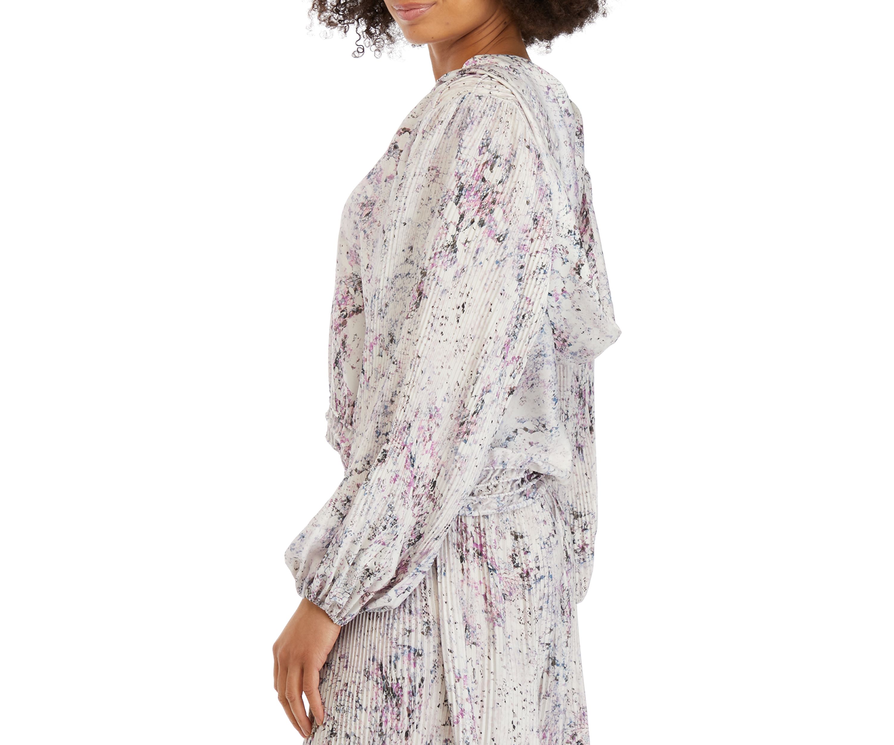 Womens Long Sleeve V-Neck Smocked Hem Blouse 