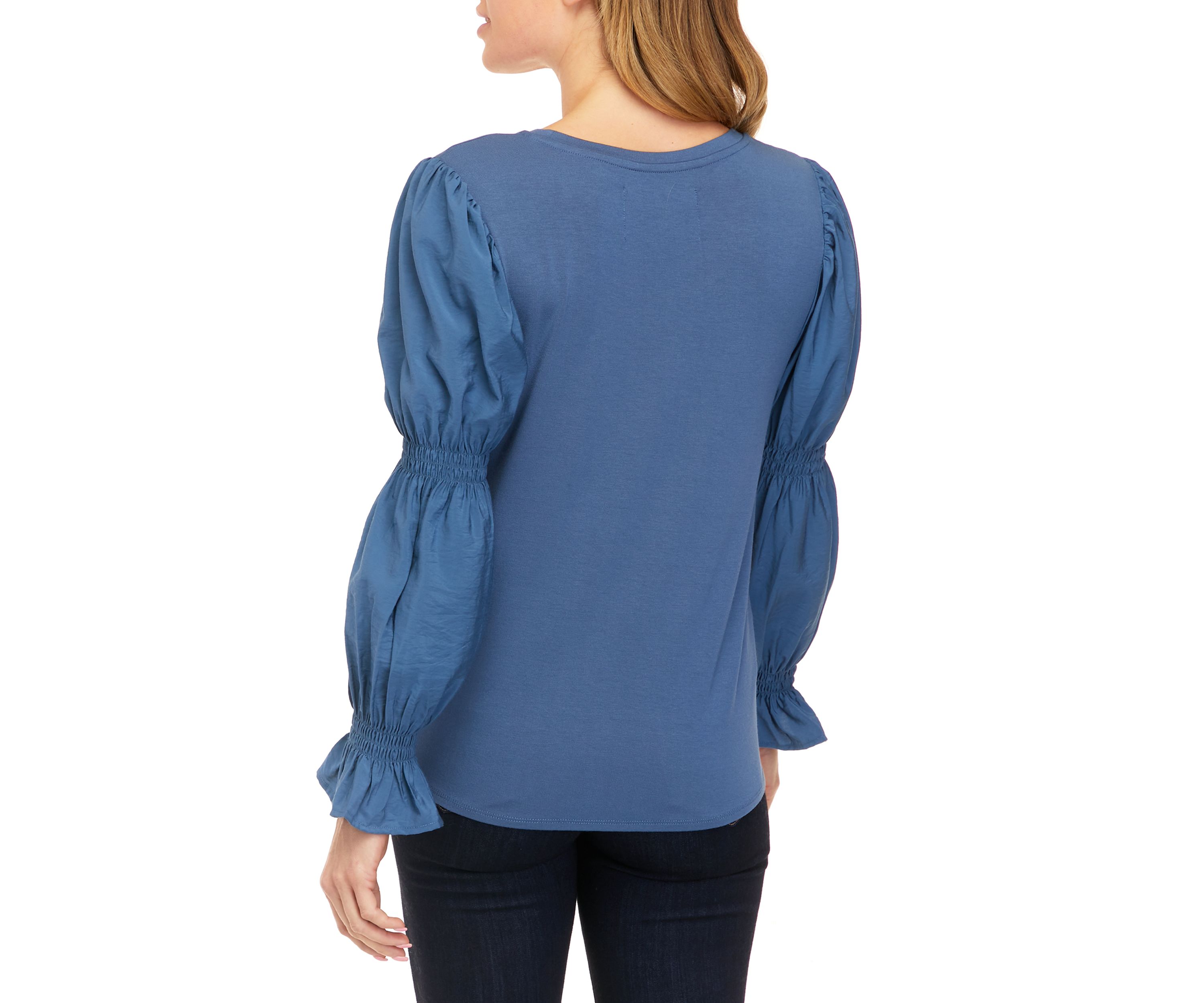 Womens Long Sleeve Knit Top 