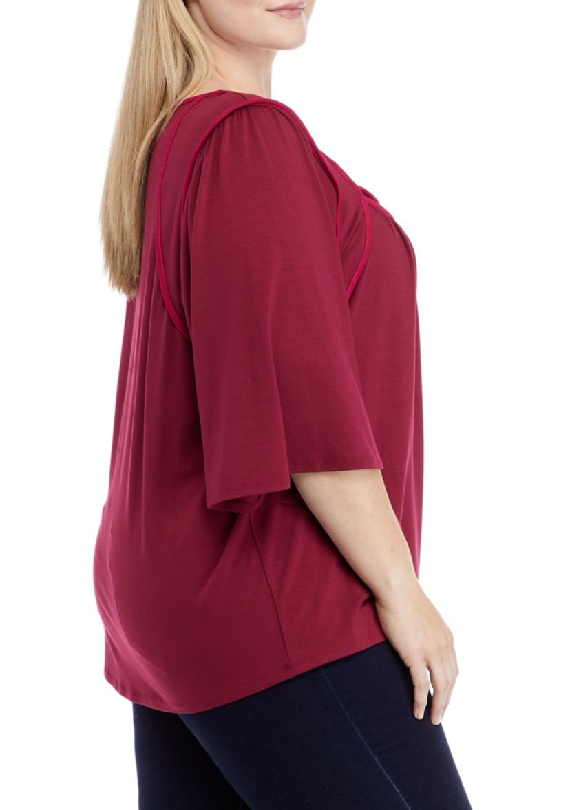 Plus Size 3/4 Sleeve Knit Top