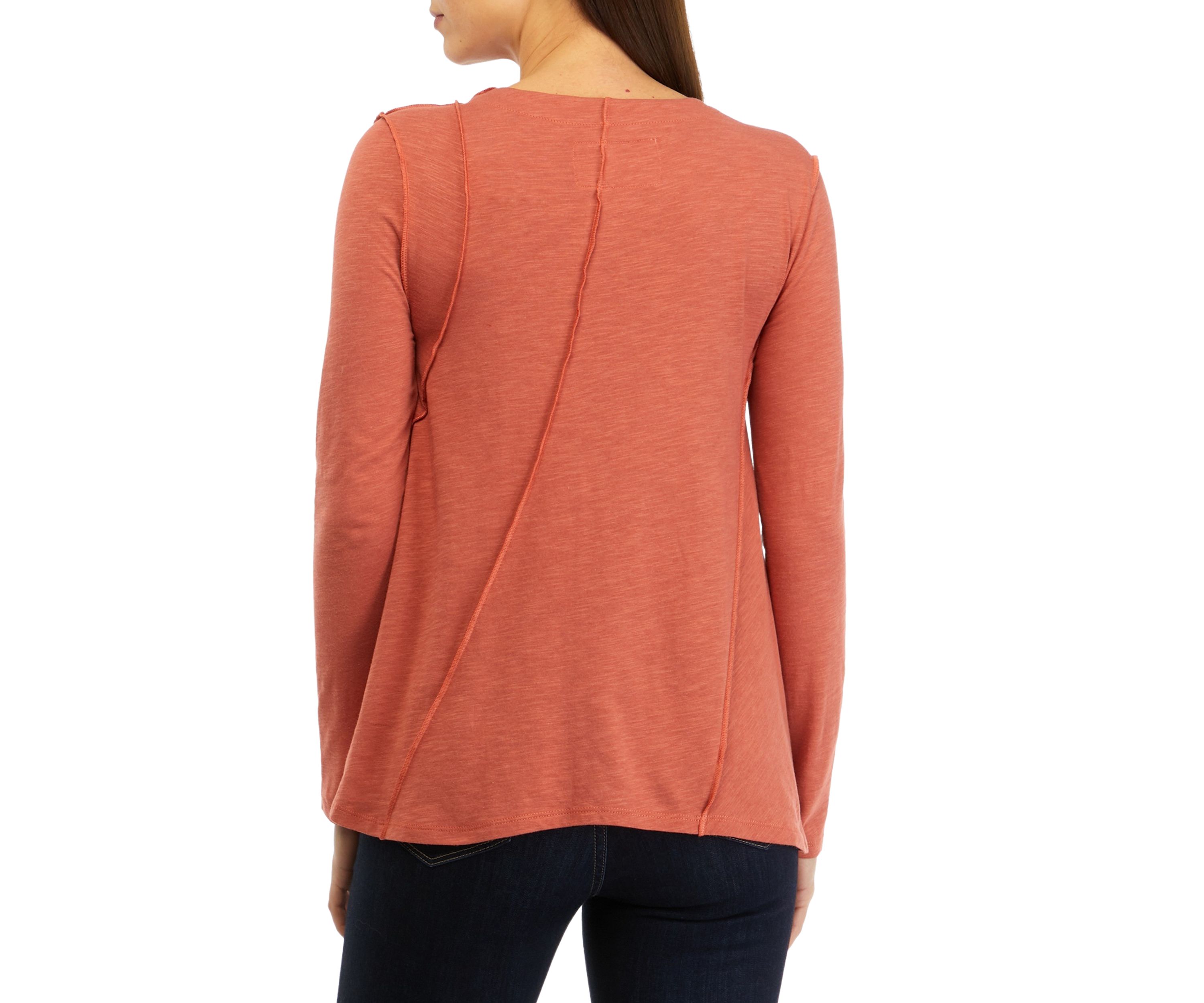 Womens Long Sleeve Asymmetrical Knit Top 