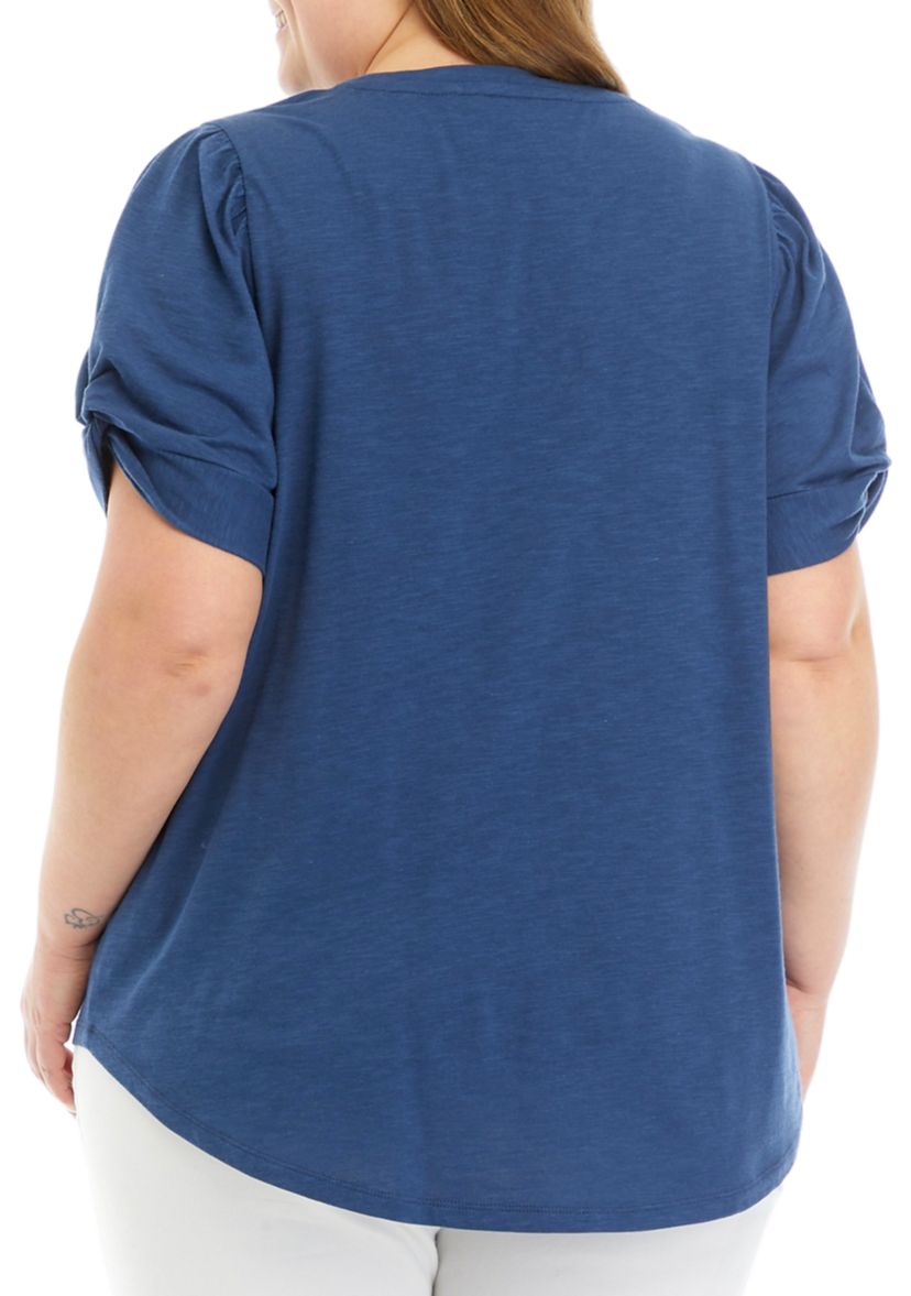 Plus Size Solid Twist Top