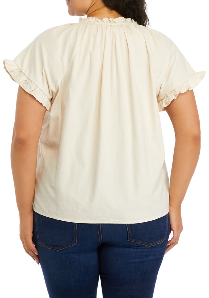 Plus Size Solid Split Neck Ruffle Blouse