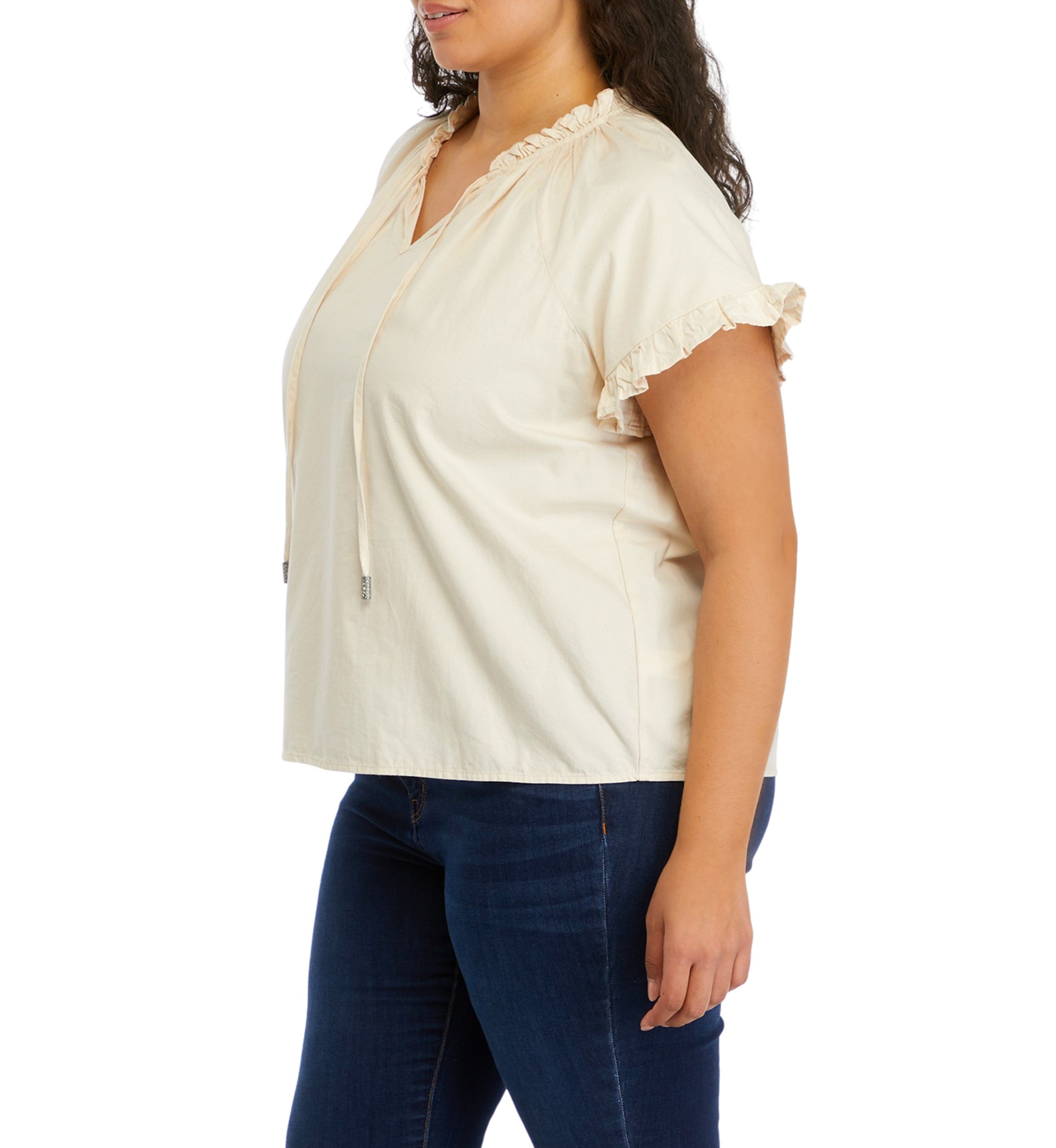 Plus Size Solid Split Neck Ruffle Blouse