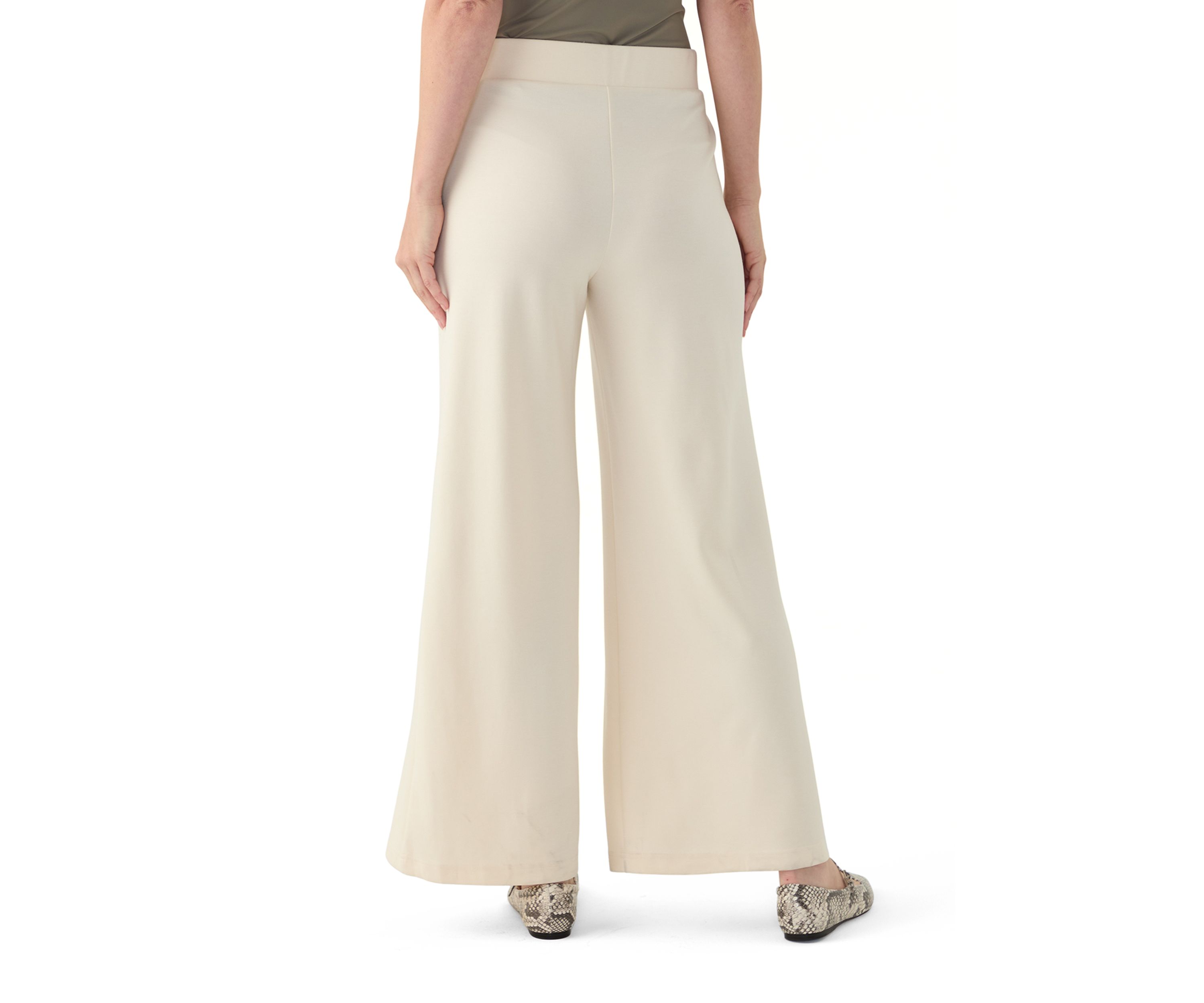 Womens Wide Leg Pants with Patch Pockets 