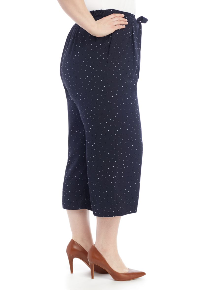 Plus Size Polka Dot Cropped Pants