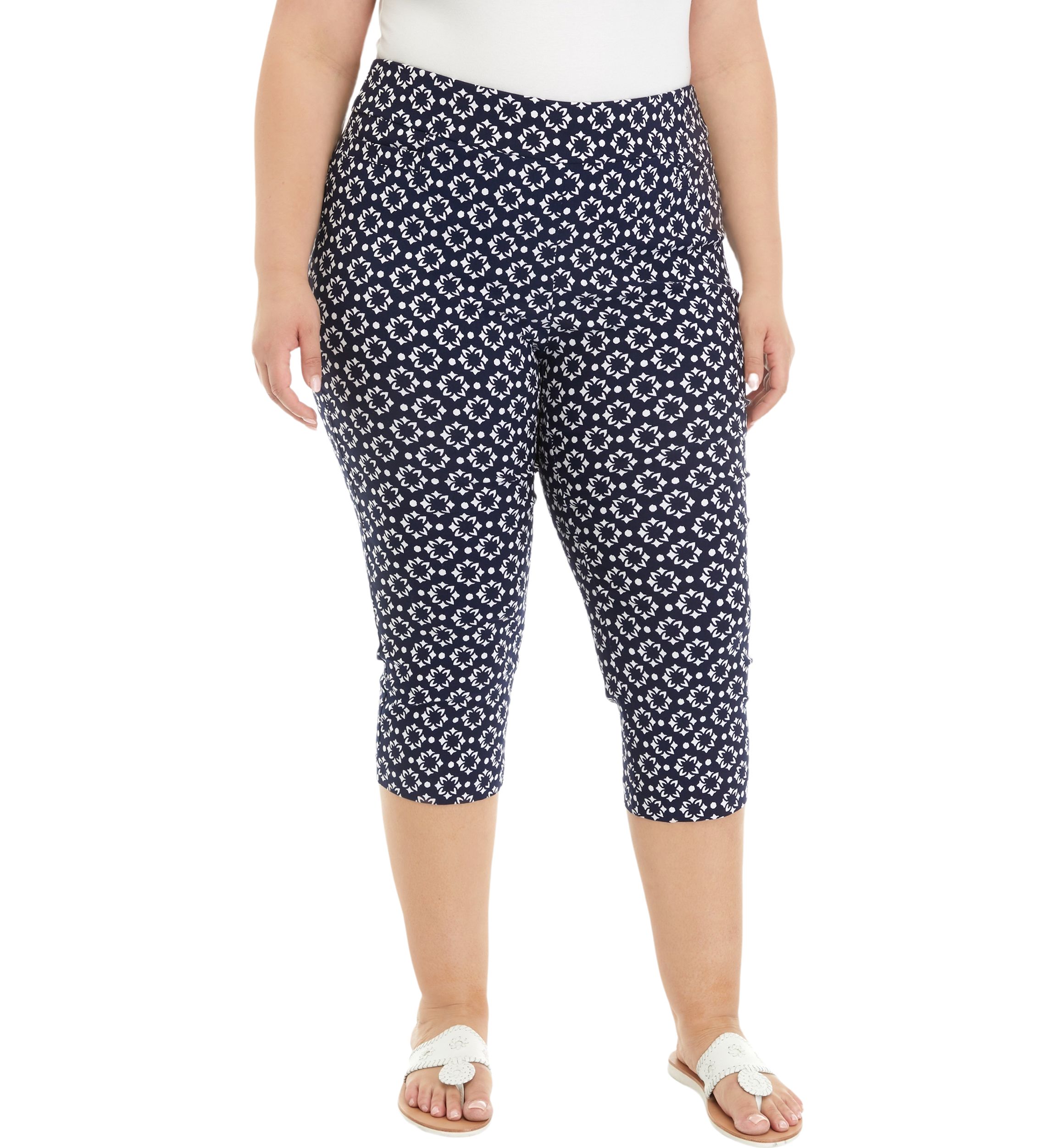 Plus Size Printed Capri Pants