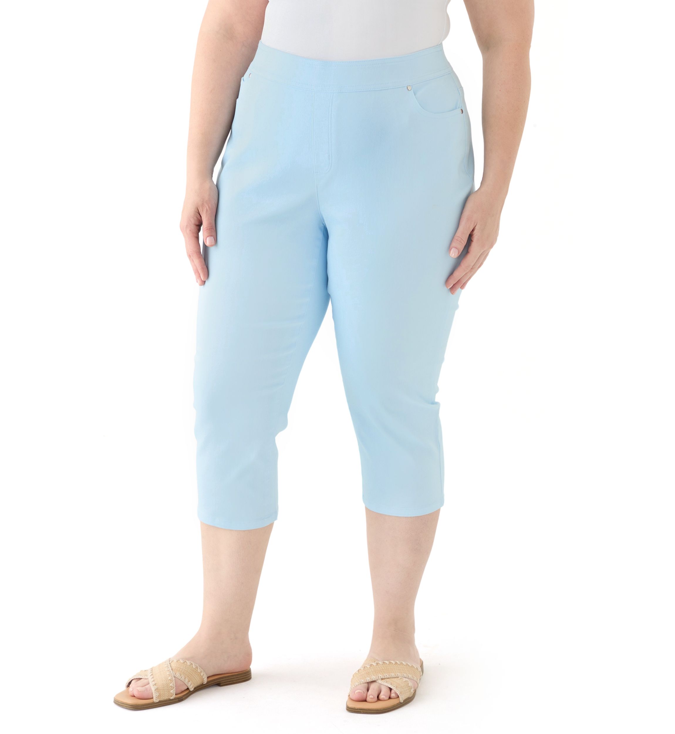 Plus Size Cotton Blend Capri Pants 