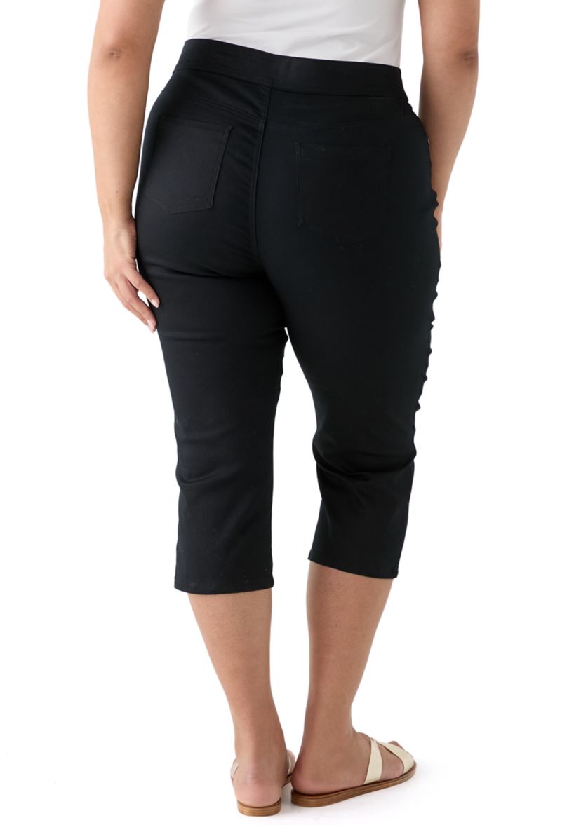 Plus Size Cotton Blend Capri Pants