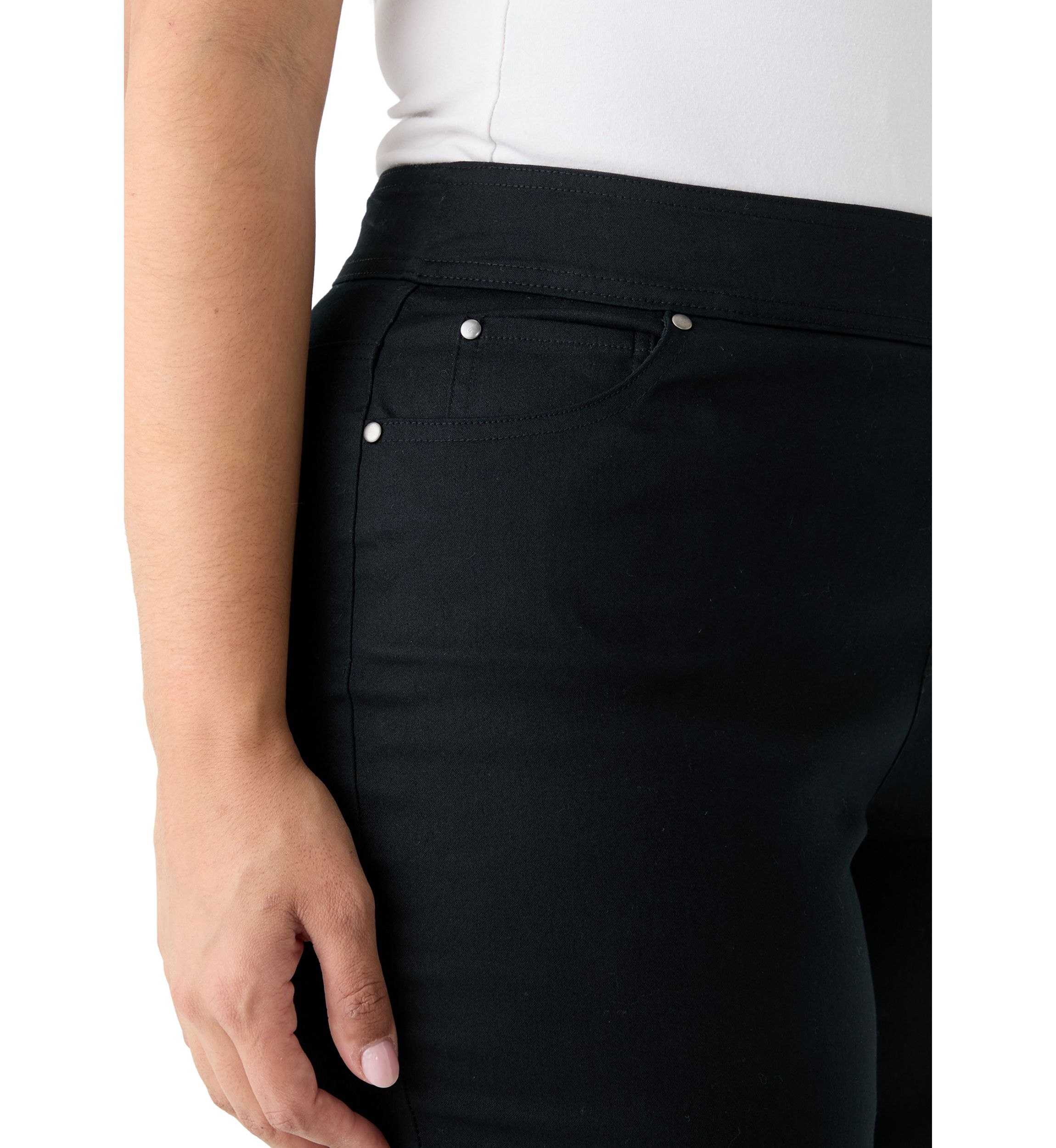 Plus Size Cotton Blend Capri Pants