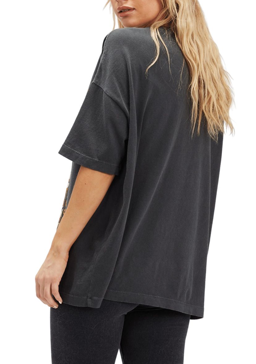 On the Horizon Graphic T-Shirt