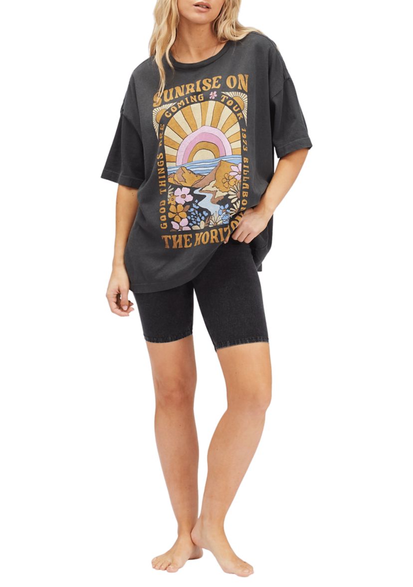 On the Horizon Graphic T-Shirt