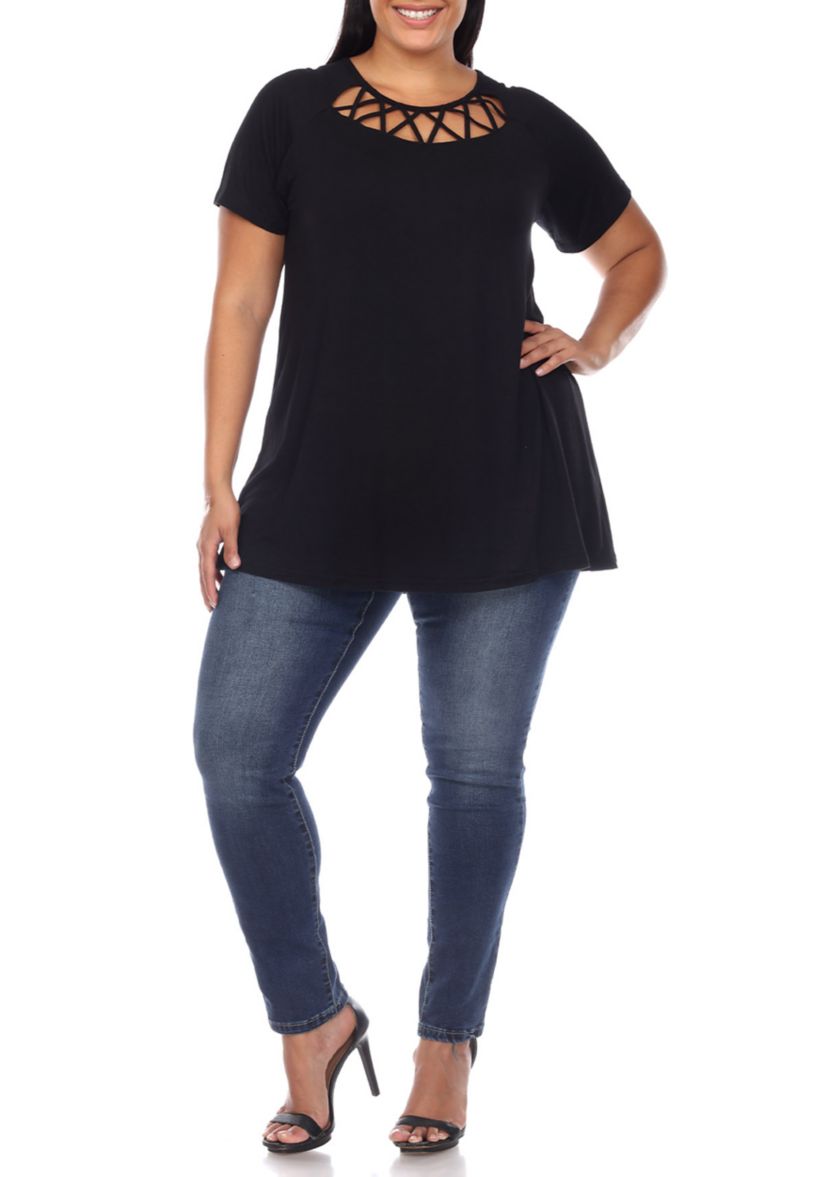 Plus Size Crisscross Cutout Short Sleeve Top