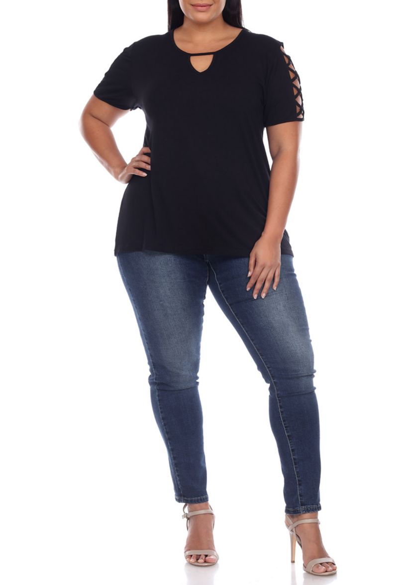 Plus Size Keyhole Neck Cutout Short Sleeve Top