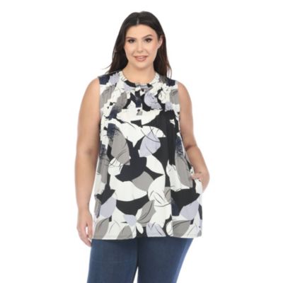 White Mark Women's Plus Size Pleated Front Sleeveless Tunic Top