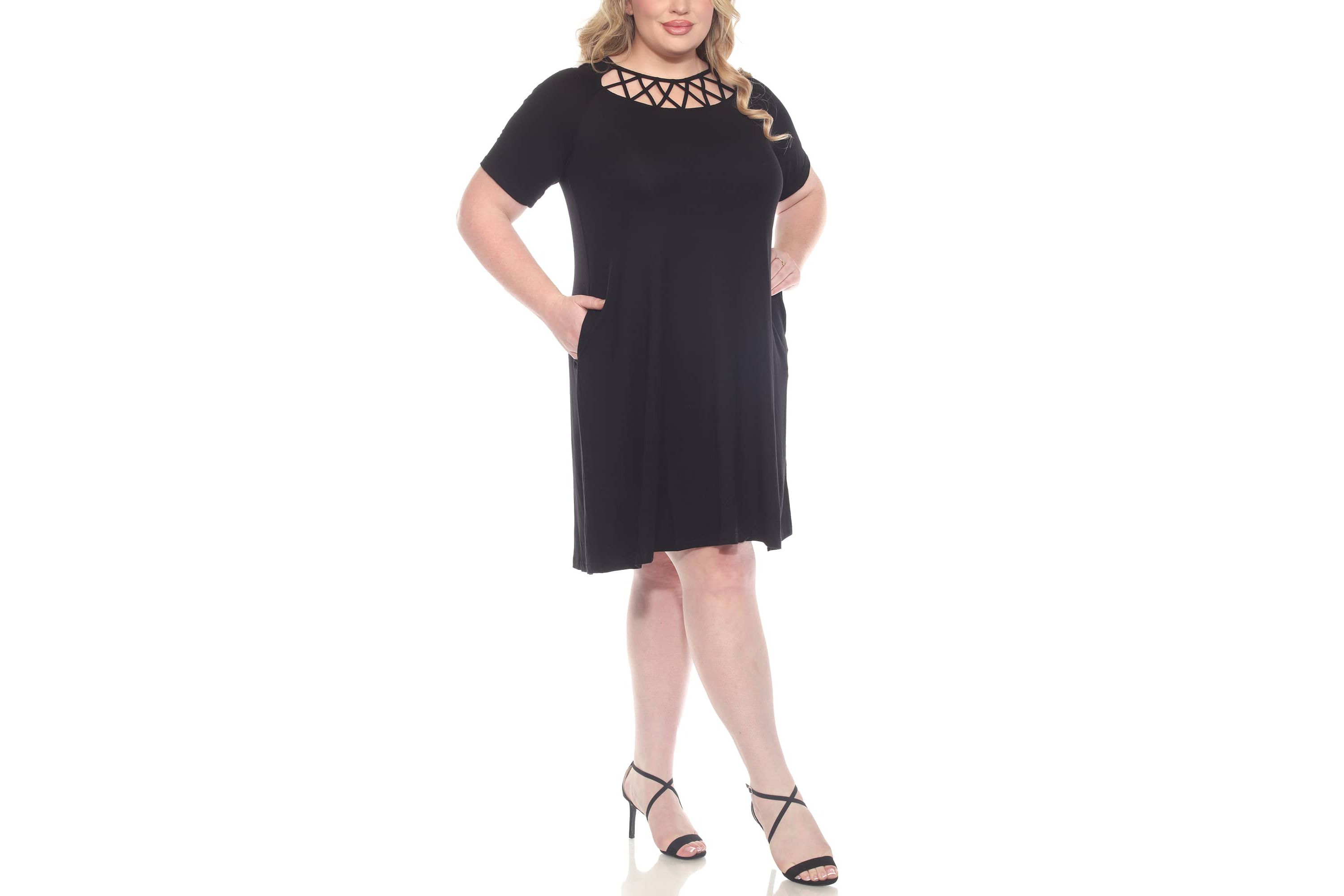 Plus Size Short Sleeve Criss-Cross Neck A-Line Dress