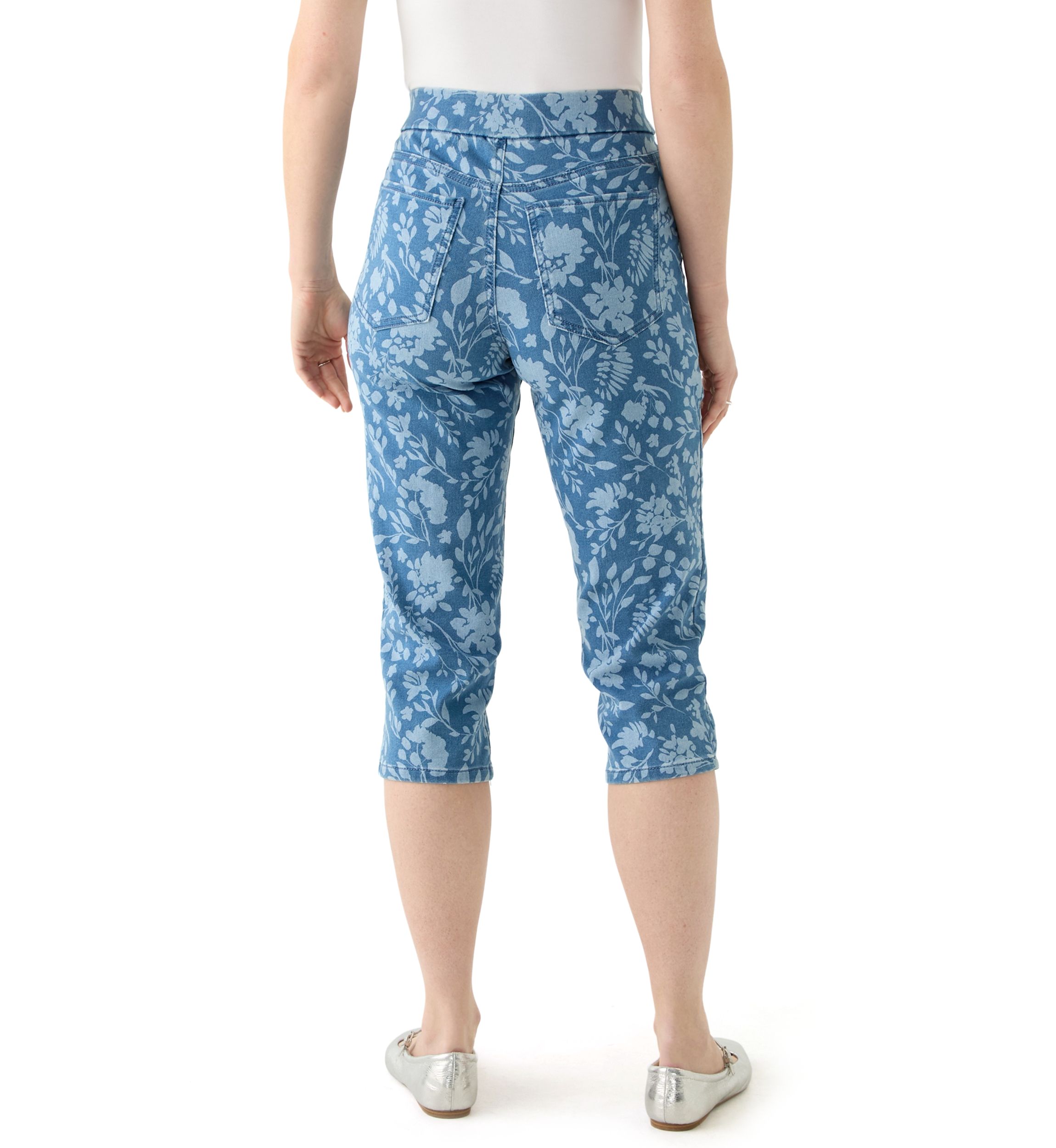 Womens Bicolor Floral Capri Jeans