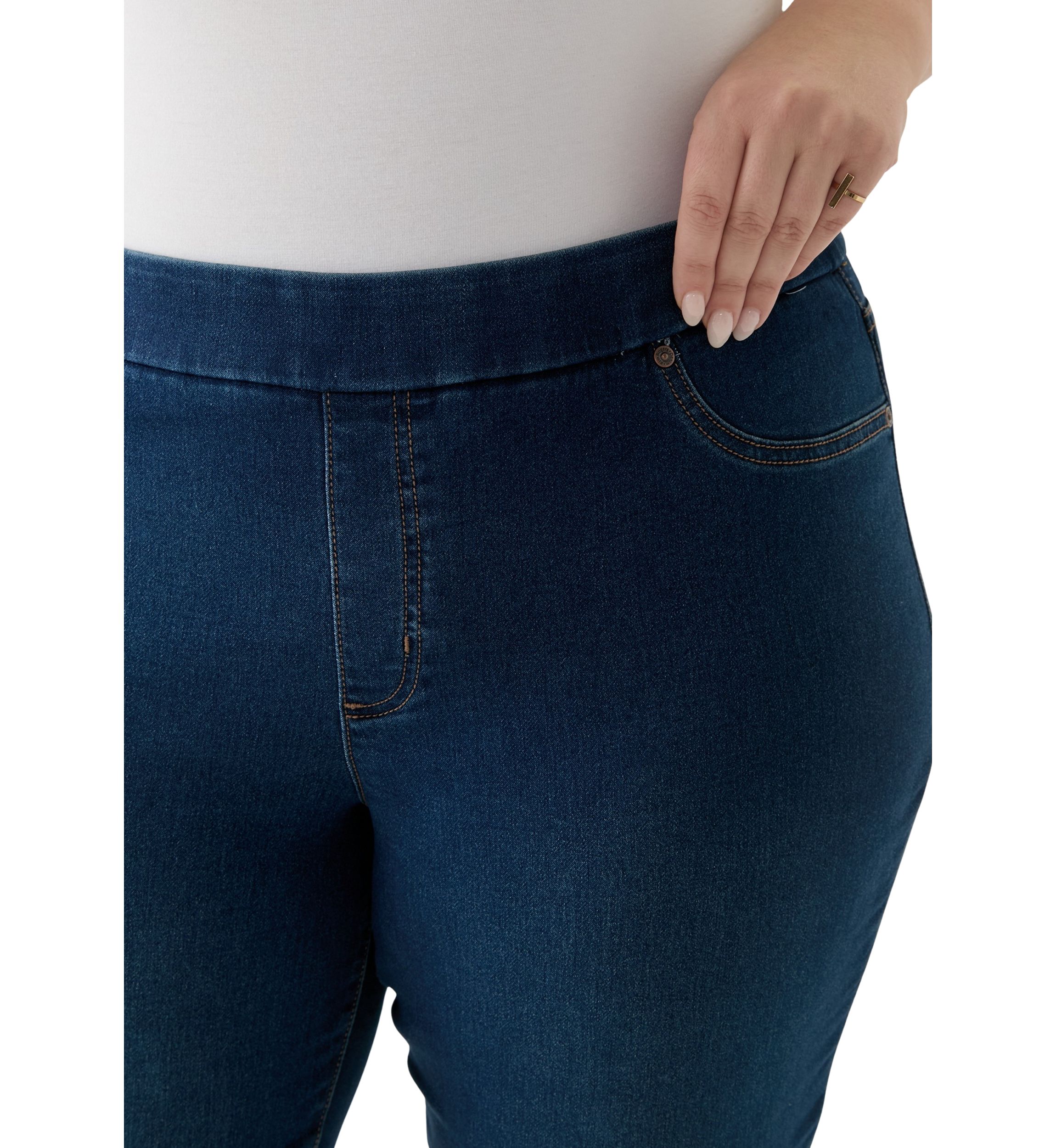 Plus Size Knit Denim Capri Pants