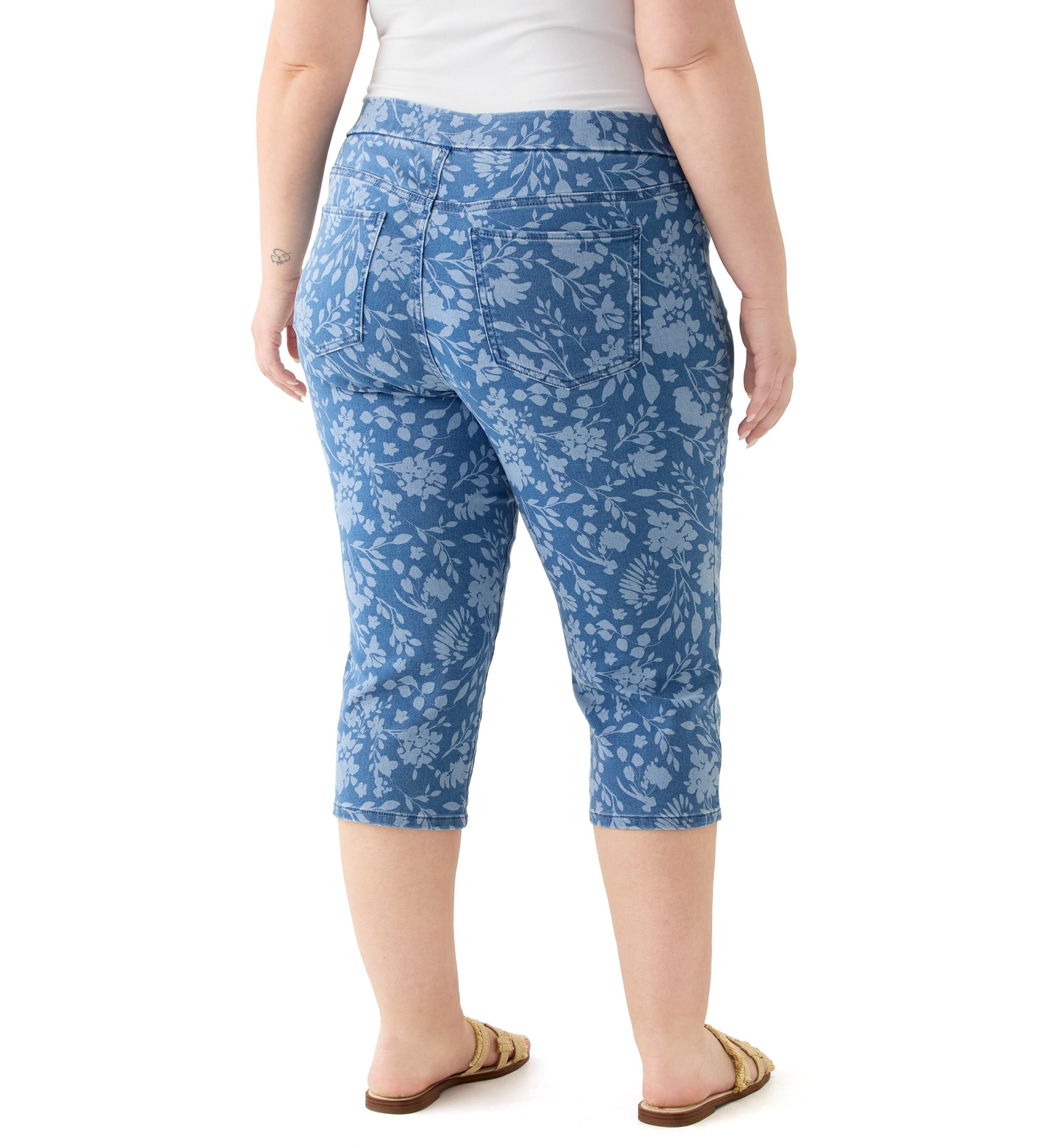 Plus Size Knit Denim Capri Pants