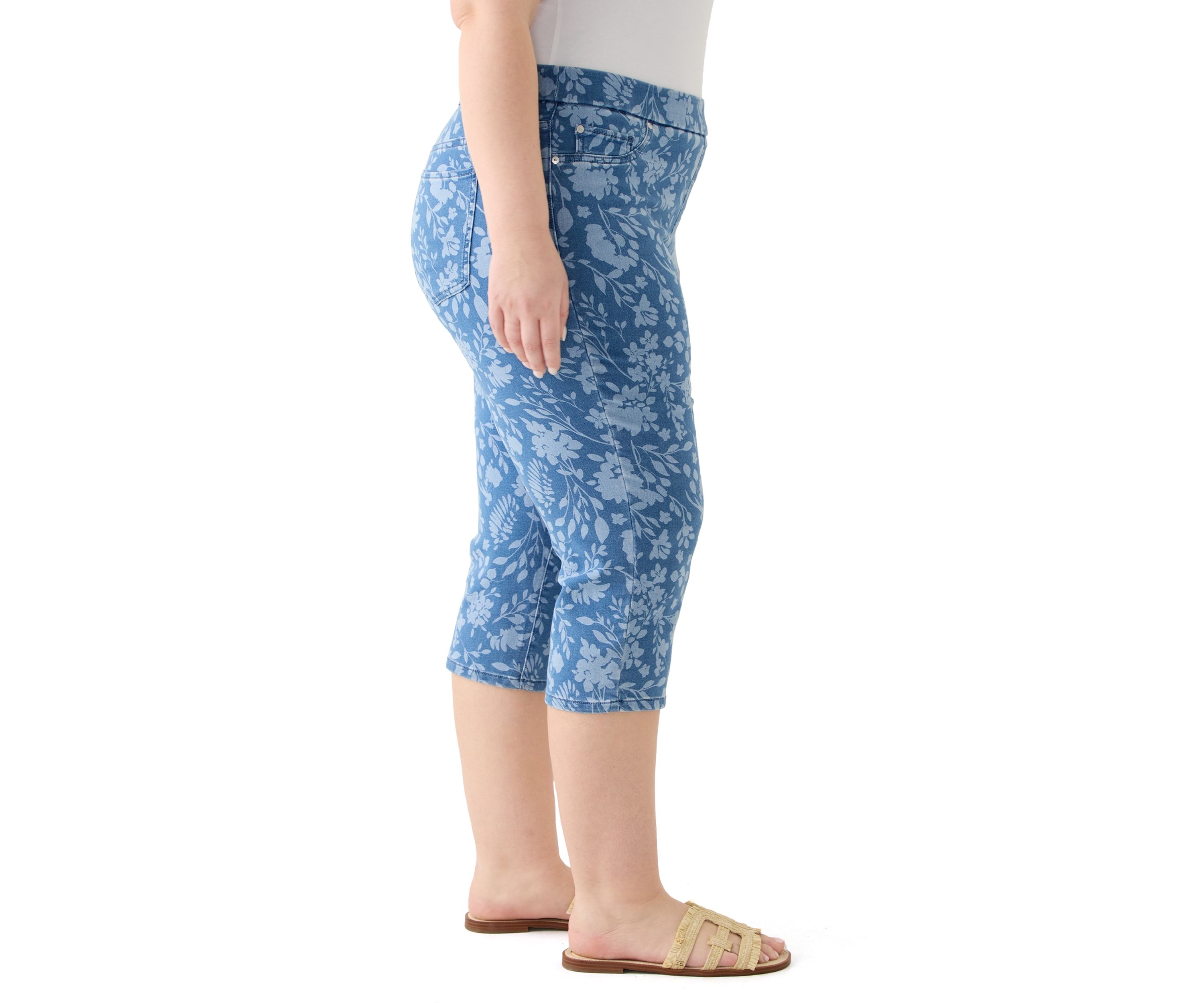Plus Size Knit Denim Capri Pants