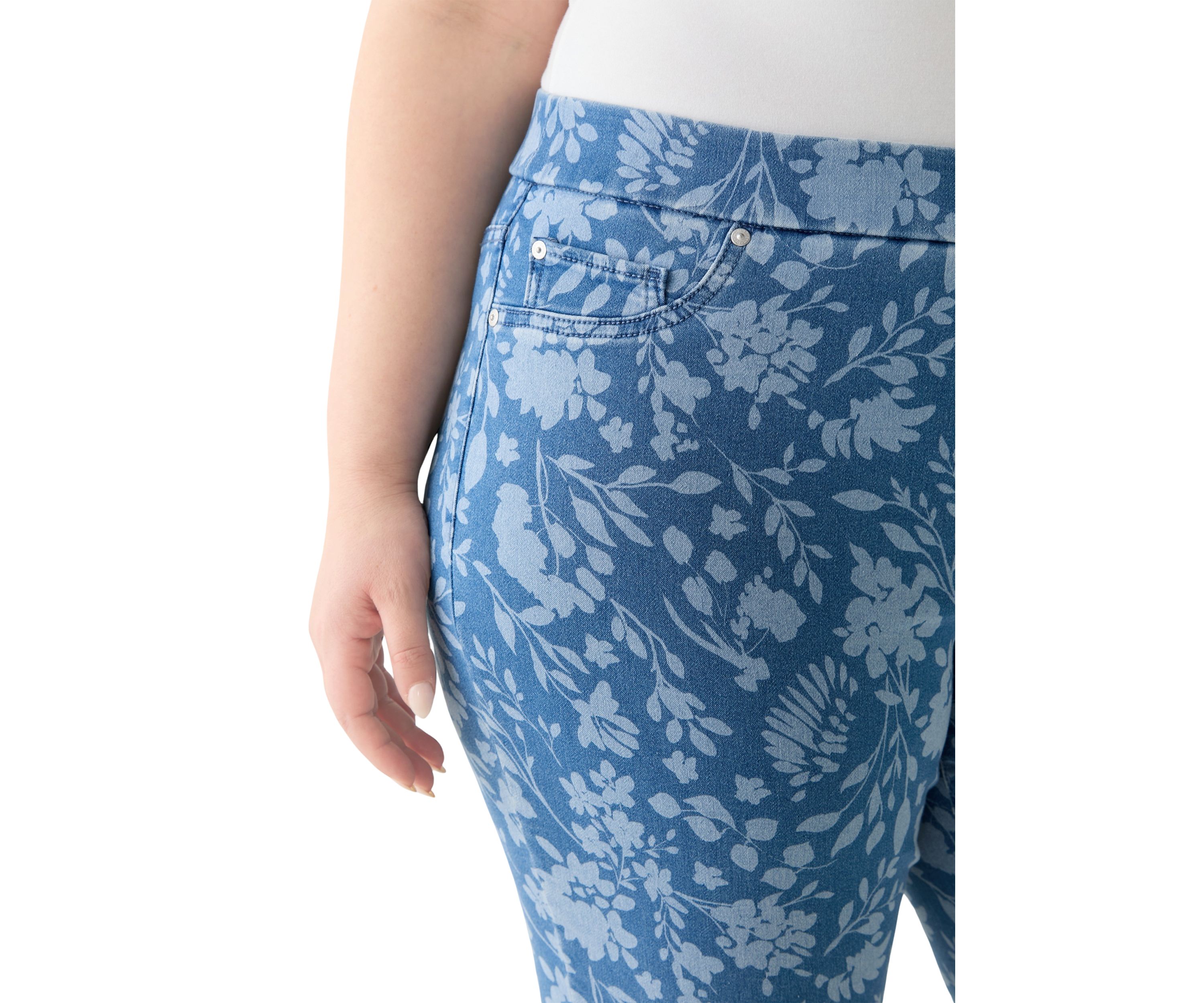 Plus Size Knit Denim Capri Pants