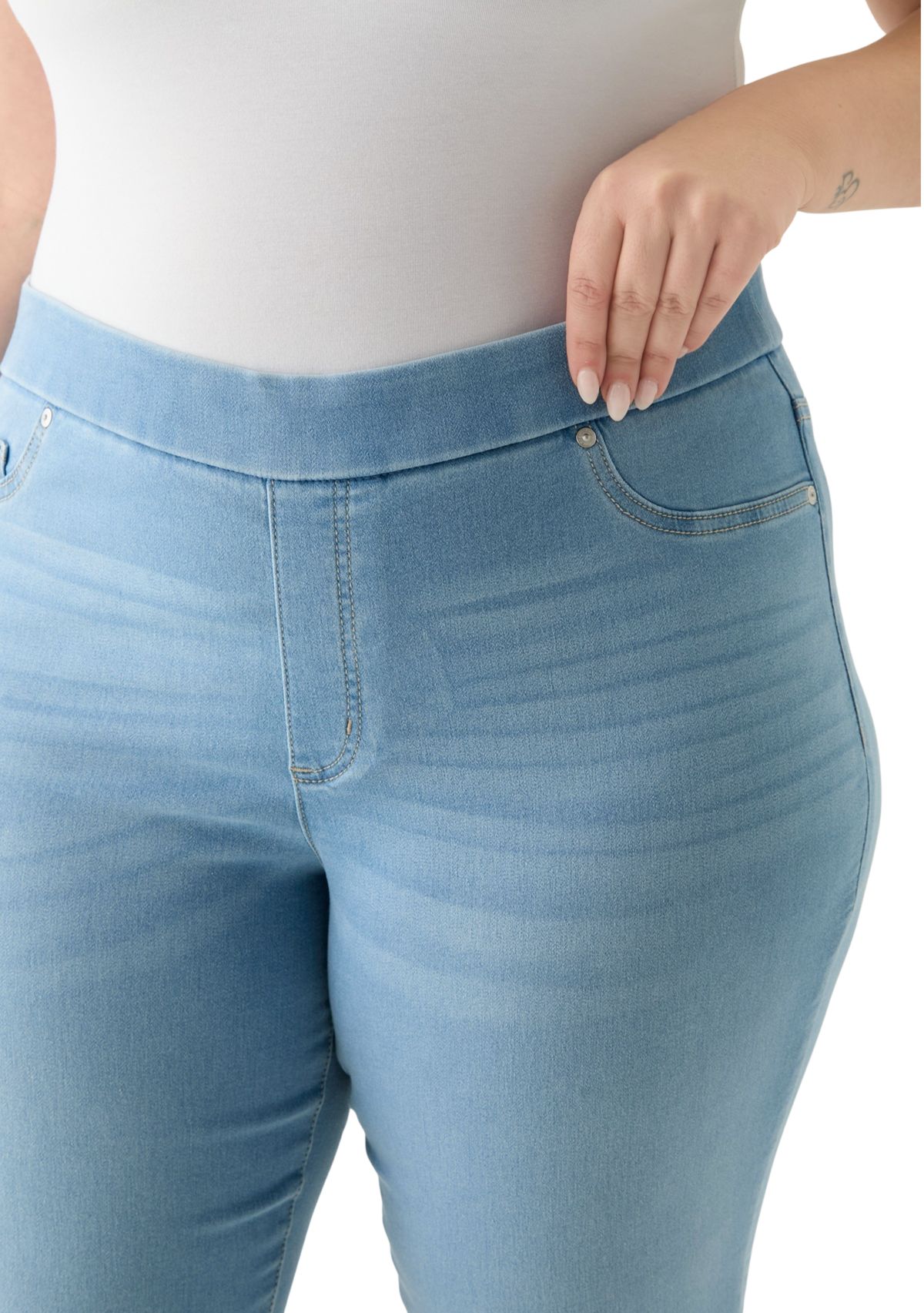 Plus Size Knit Denim Capri Pants