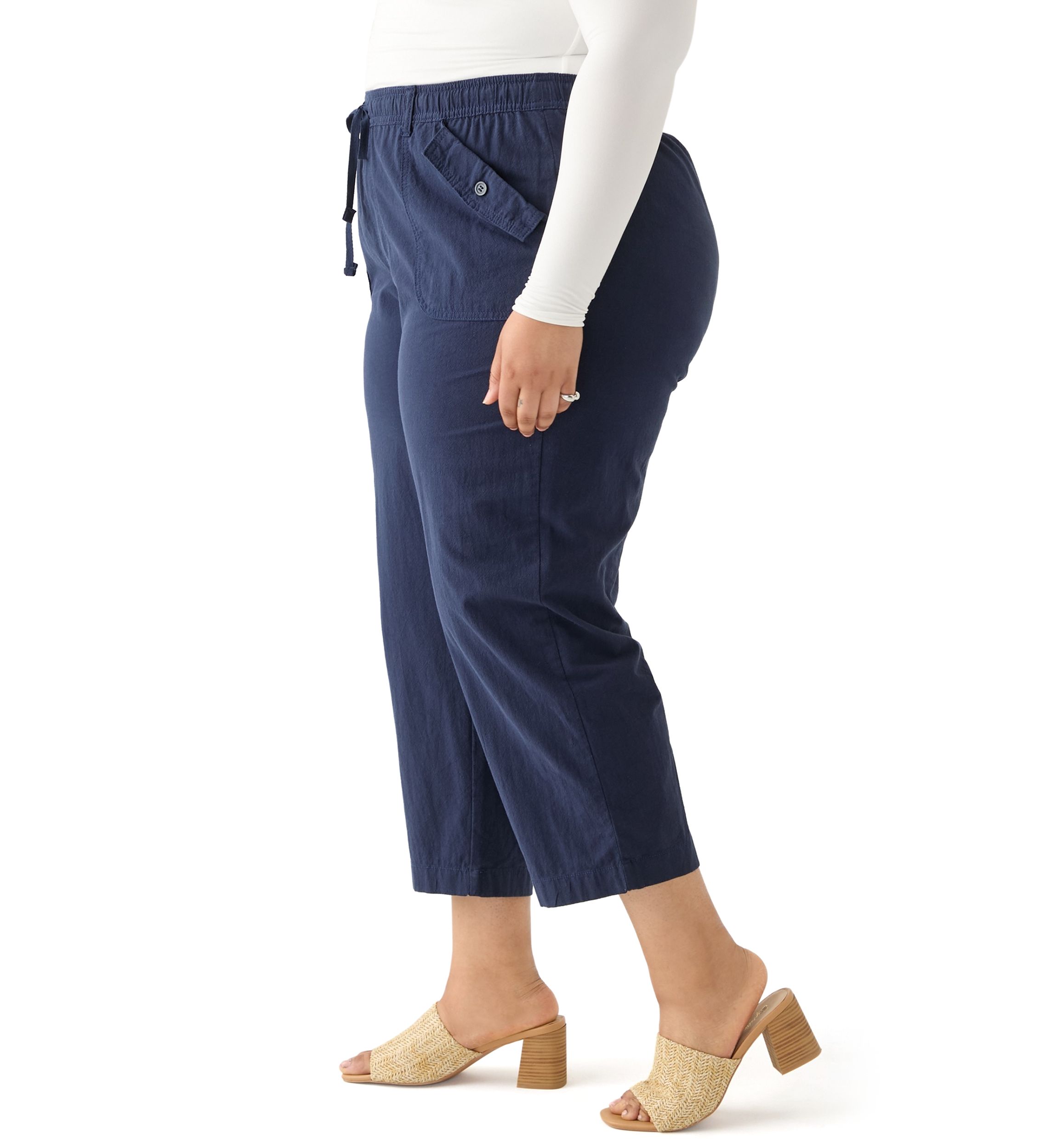 Plus Size Sheeting Capri Pants