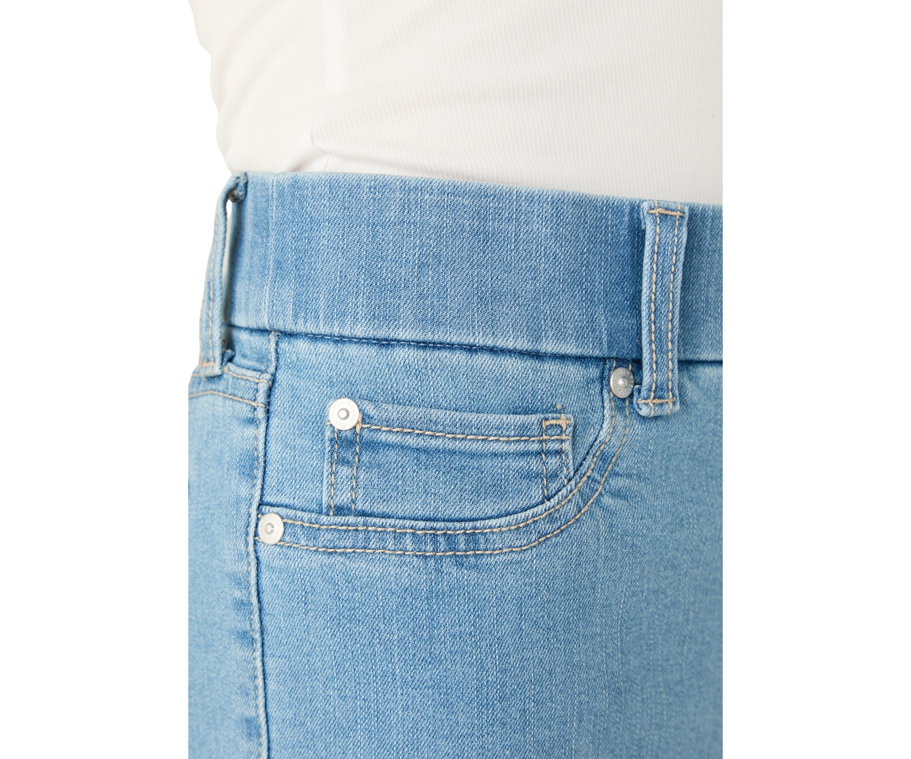 Petite Denim Capri Pants