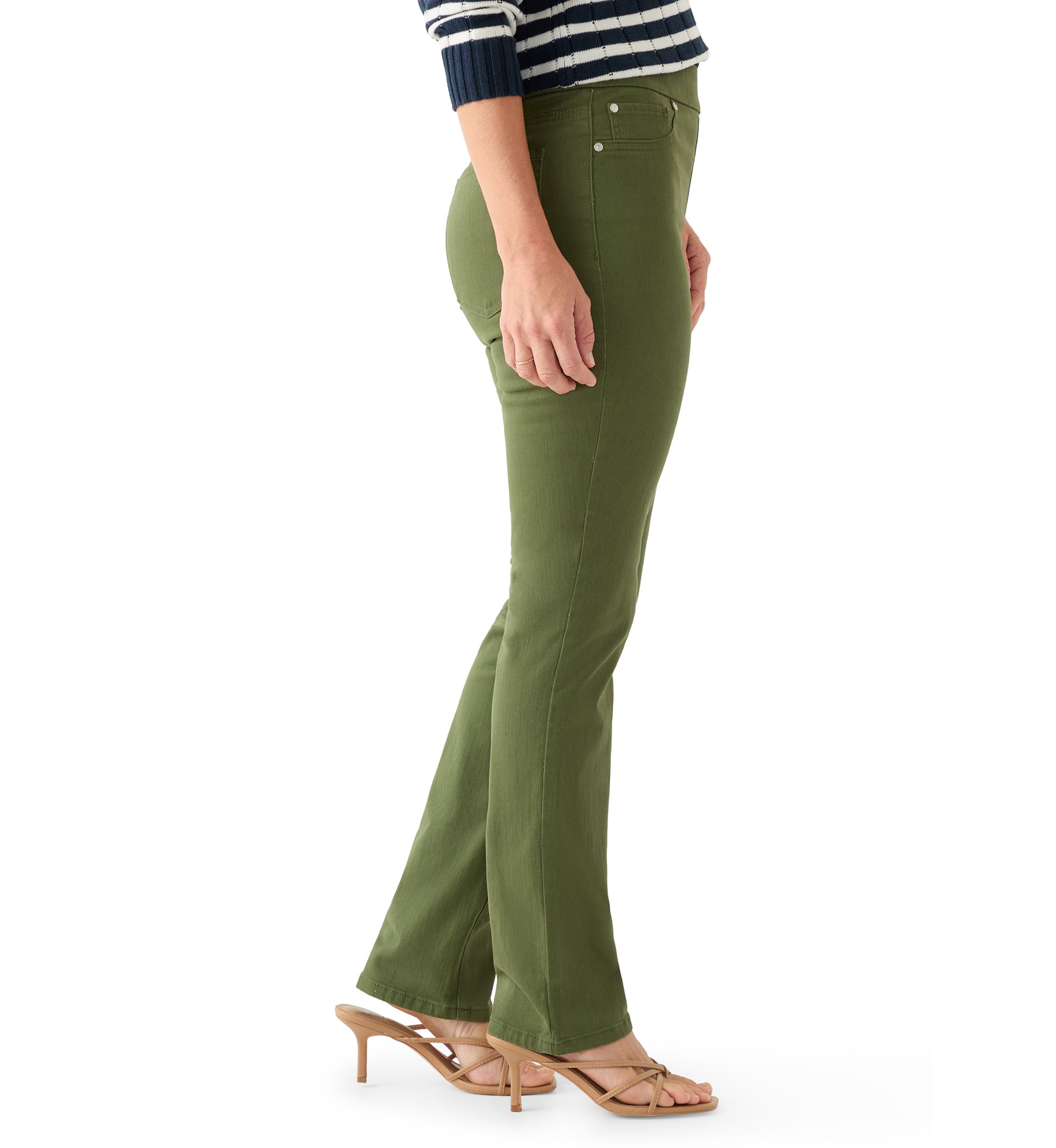  Womens Pull On Straight Leg Jeans 