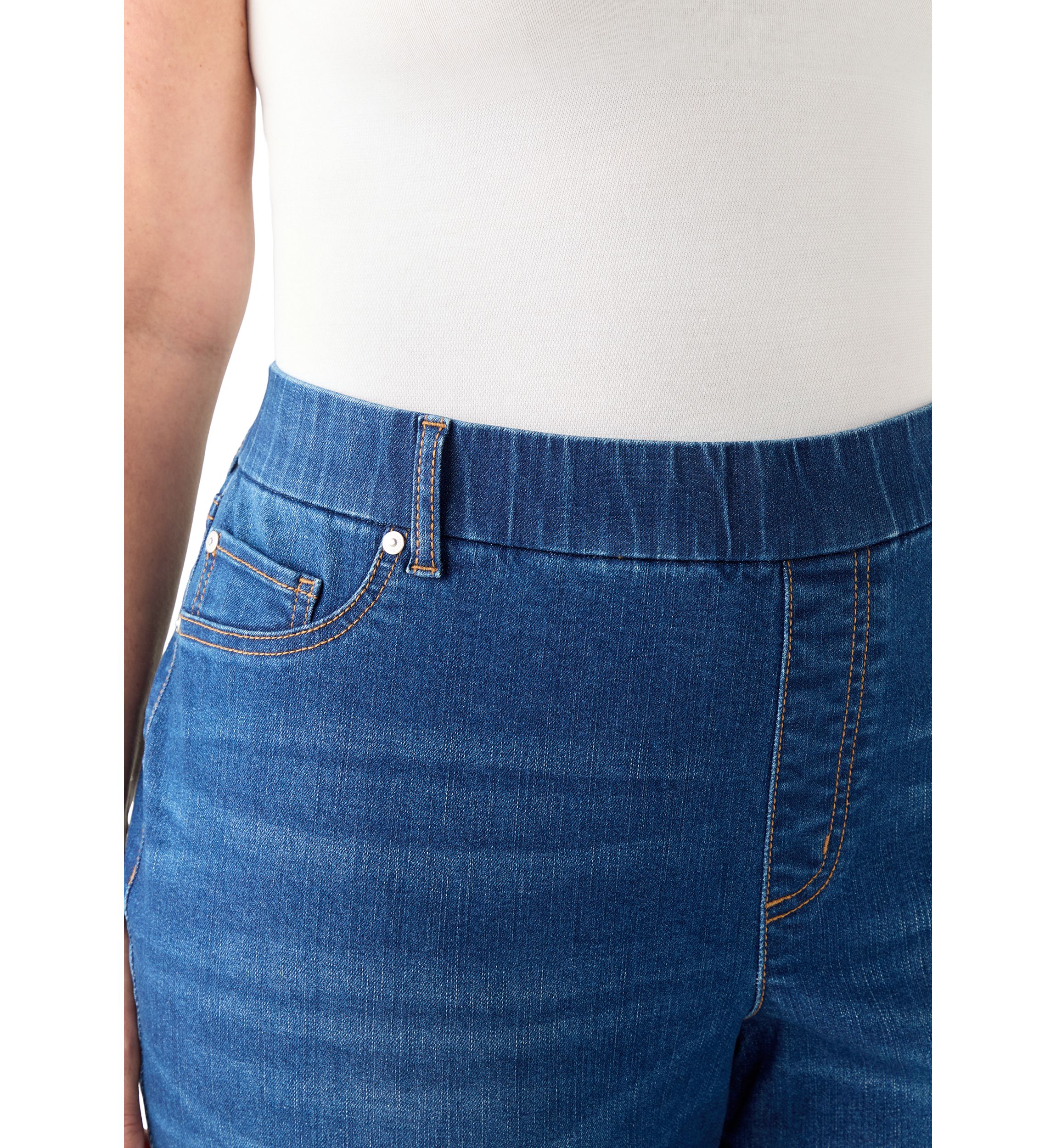  Plus Size Pull On Straight Leg Jeans