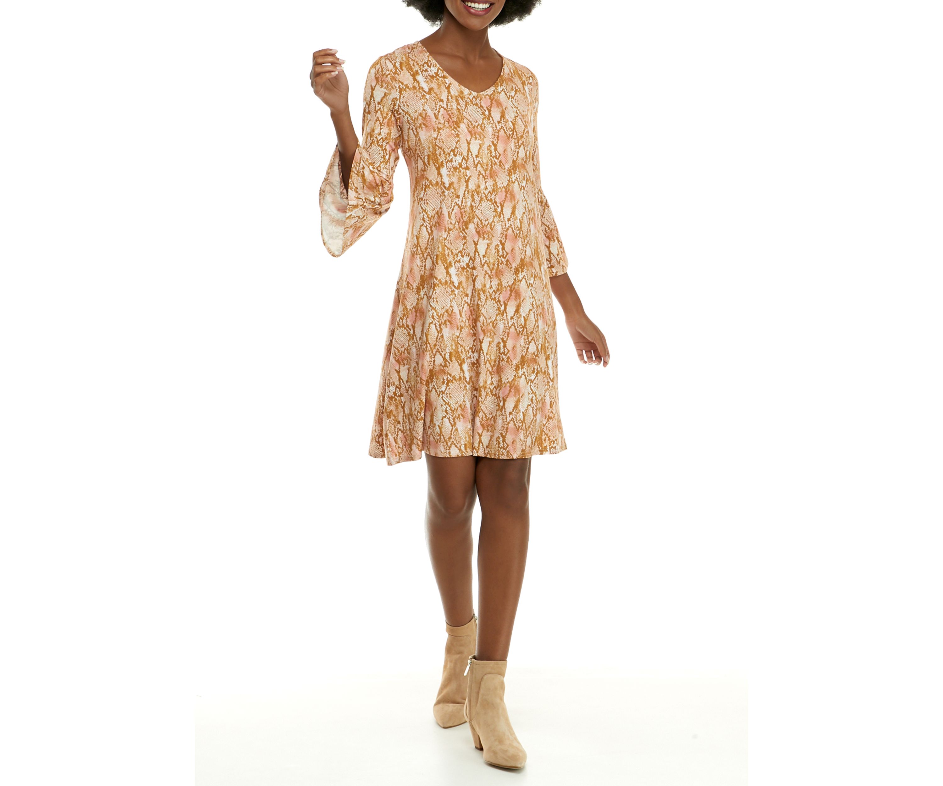 Womens 3/4 Bell Sleeve Printed Crepe Dress