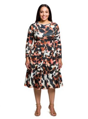 24seven Comfort Apparel Womens Plus Size Long Sleeve Midi Dress in Animal Print